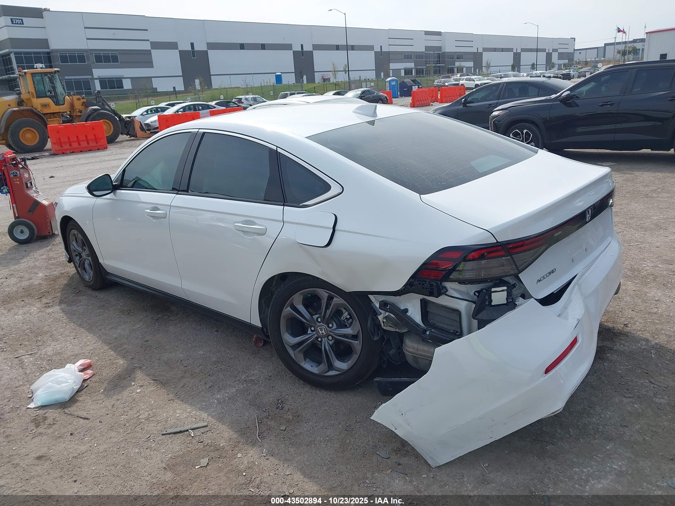 HONDA ACCORD image 3