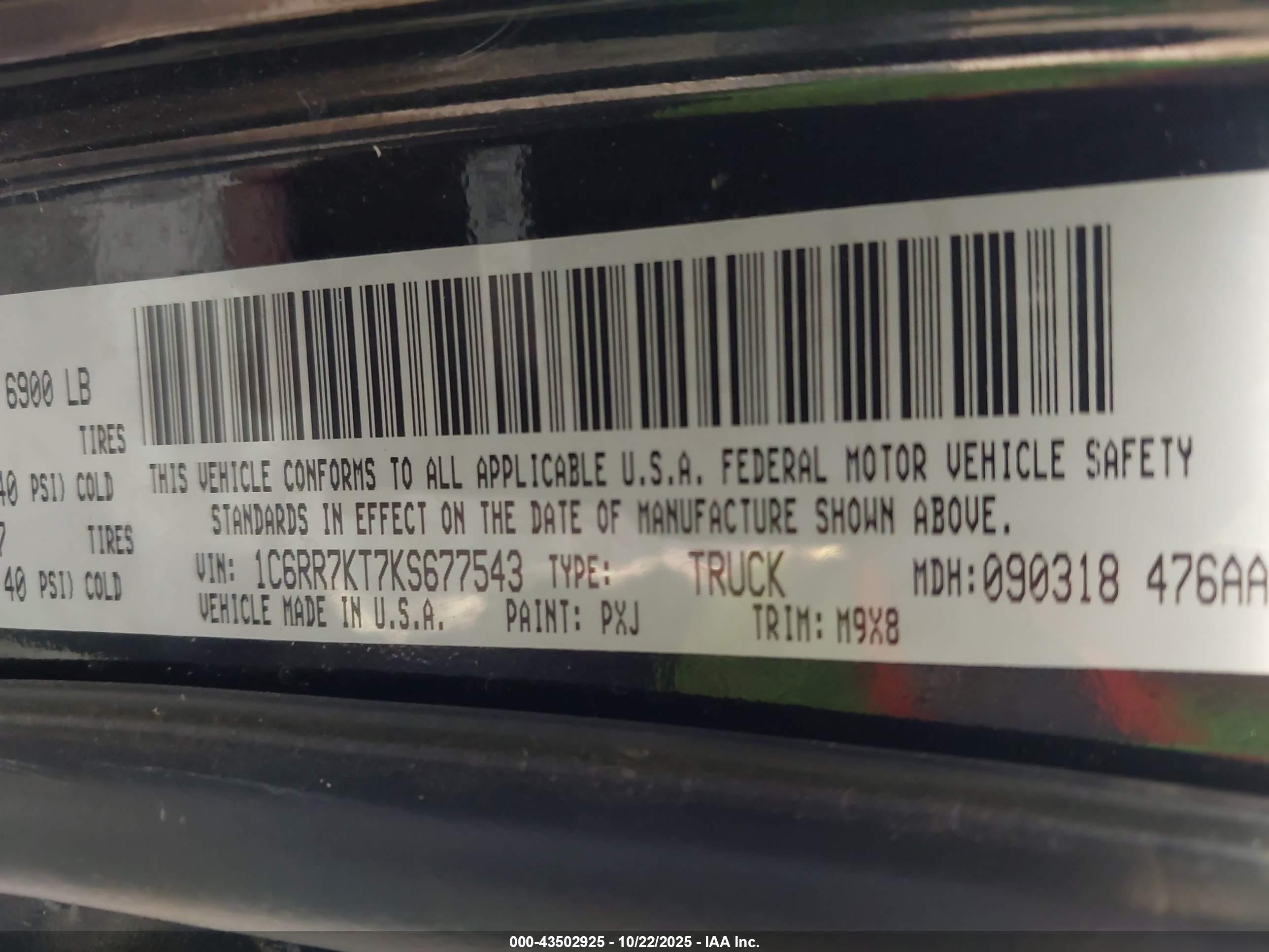 RAM 1500 image 9