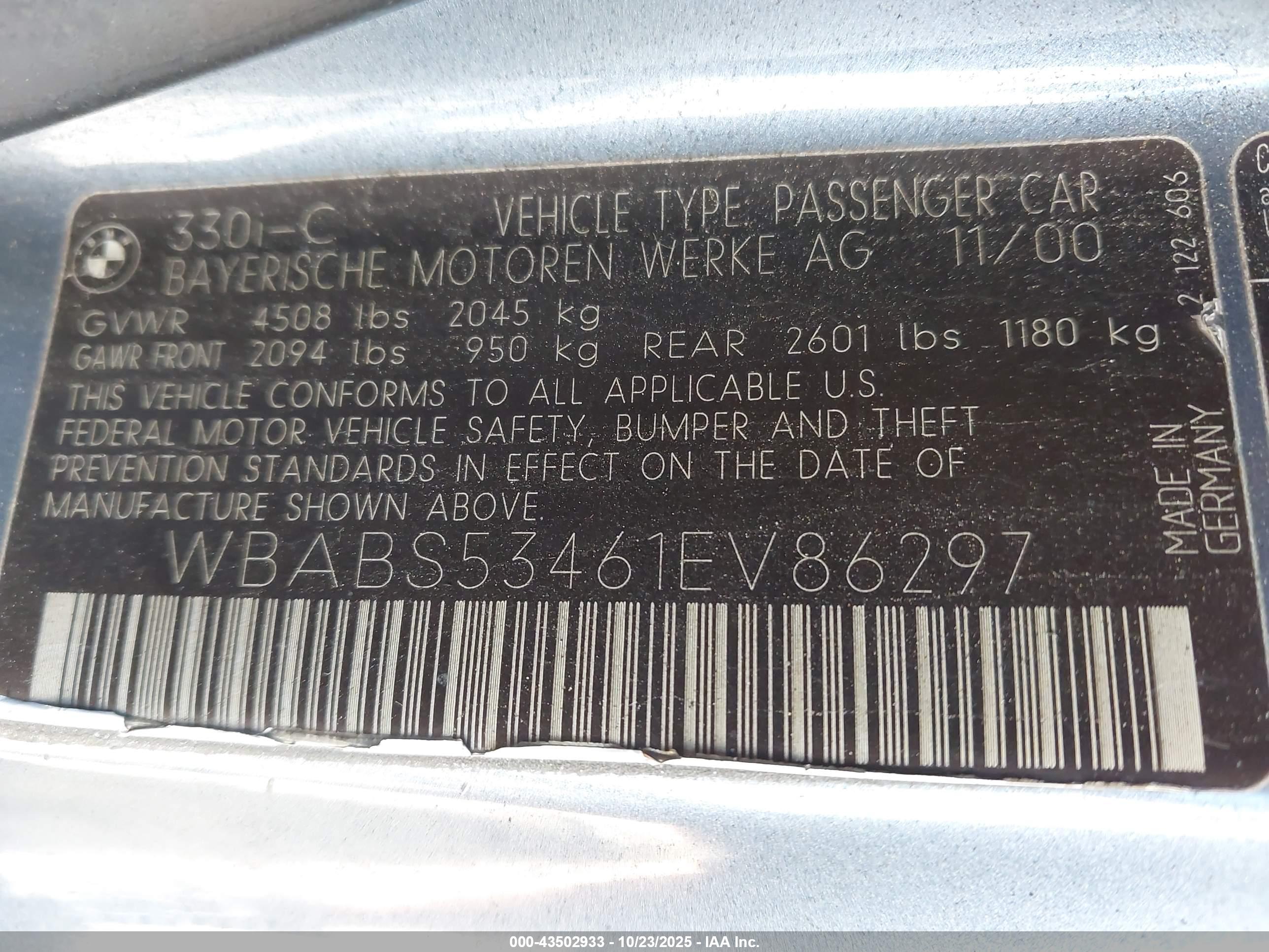 BMW 330CI image 9