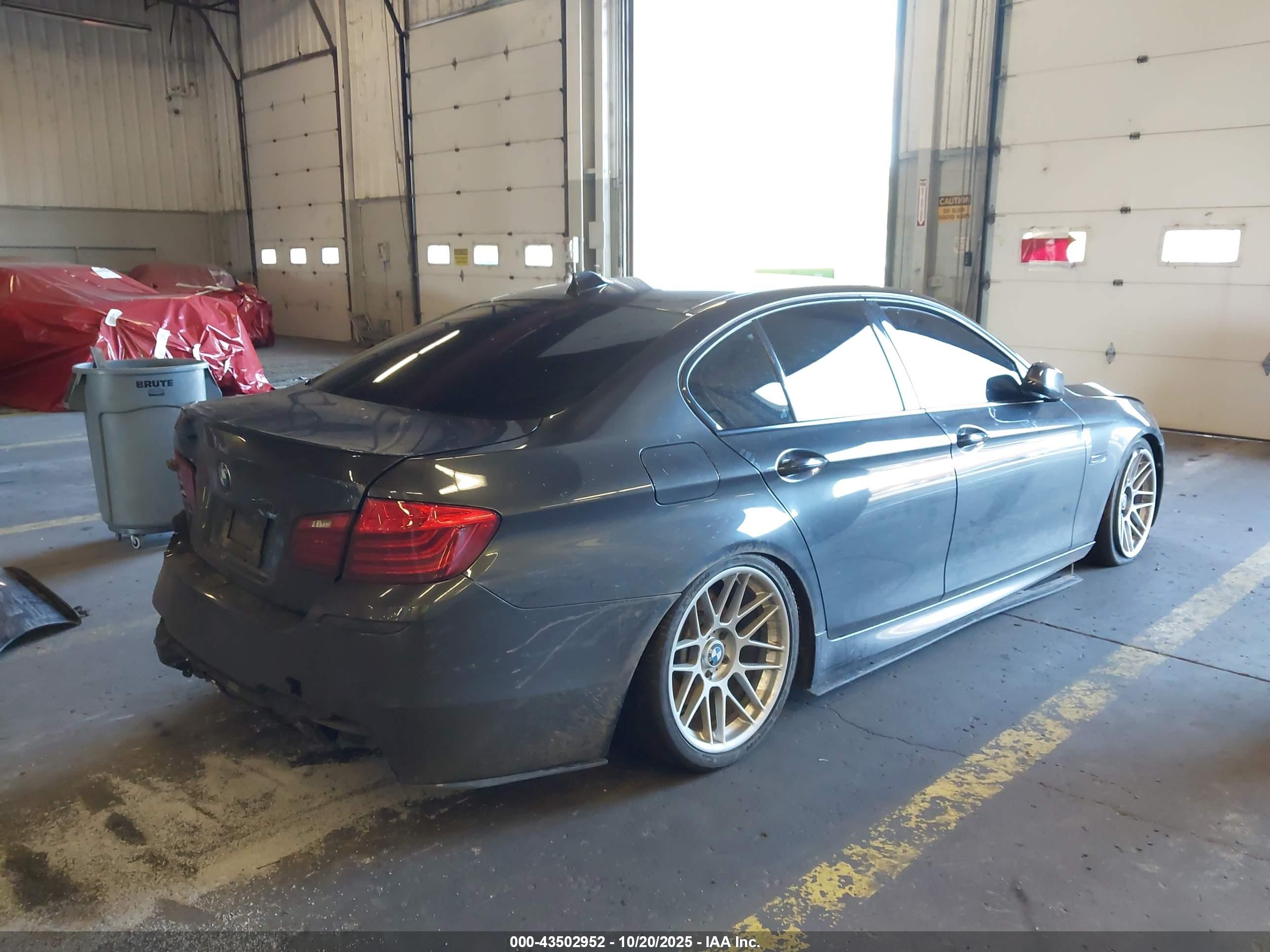 BMW 535D image 4