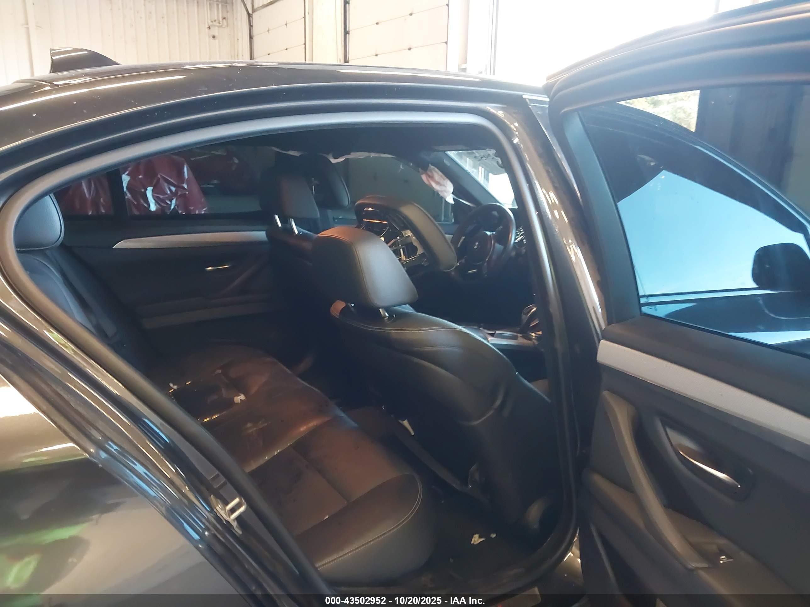 BMW 535D image 8