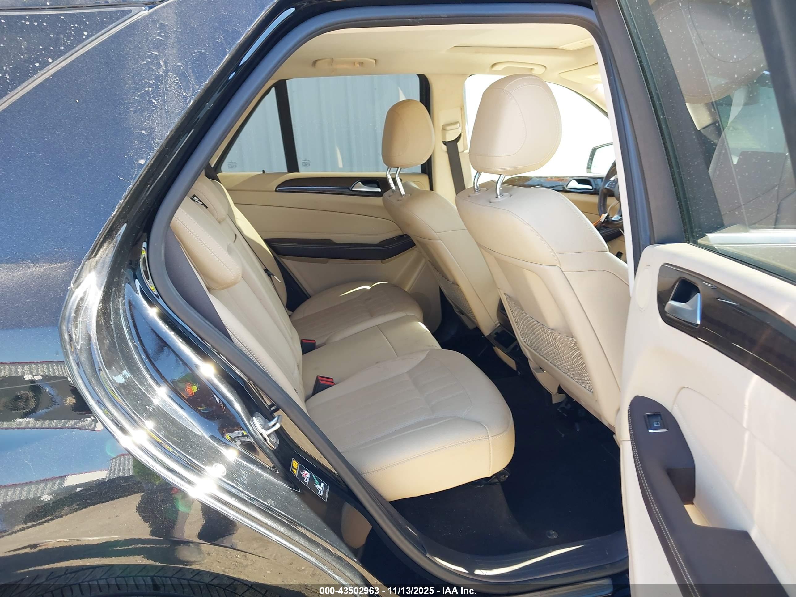 MERCEDES-BENZ GLE image 8