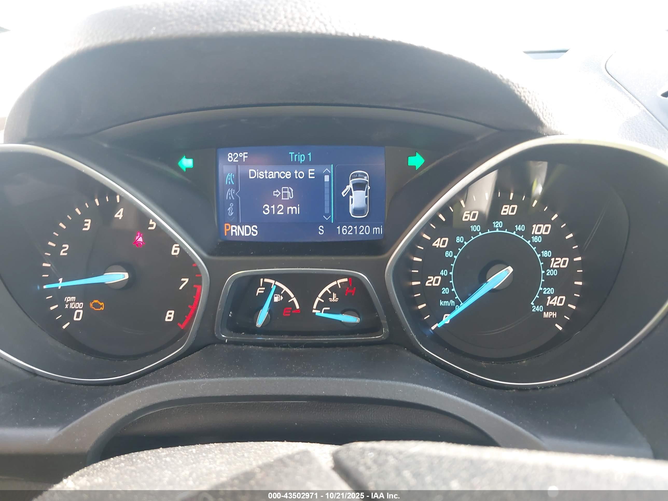 FORD ESCAPE image 7