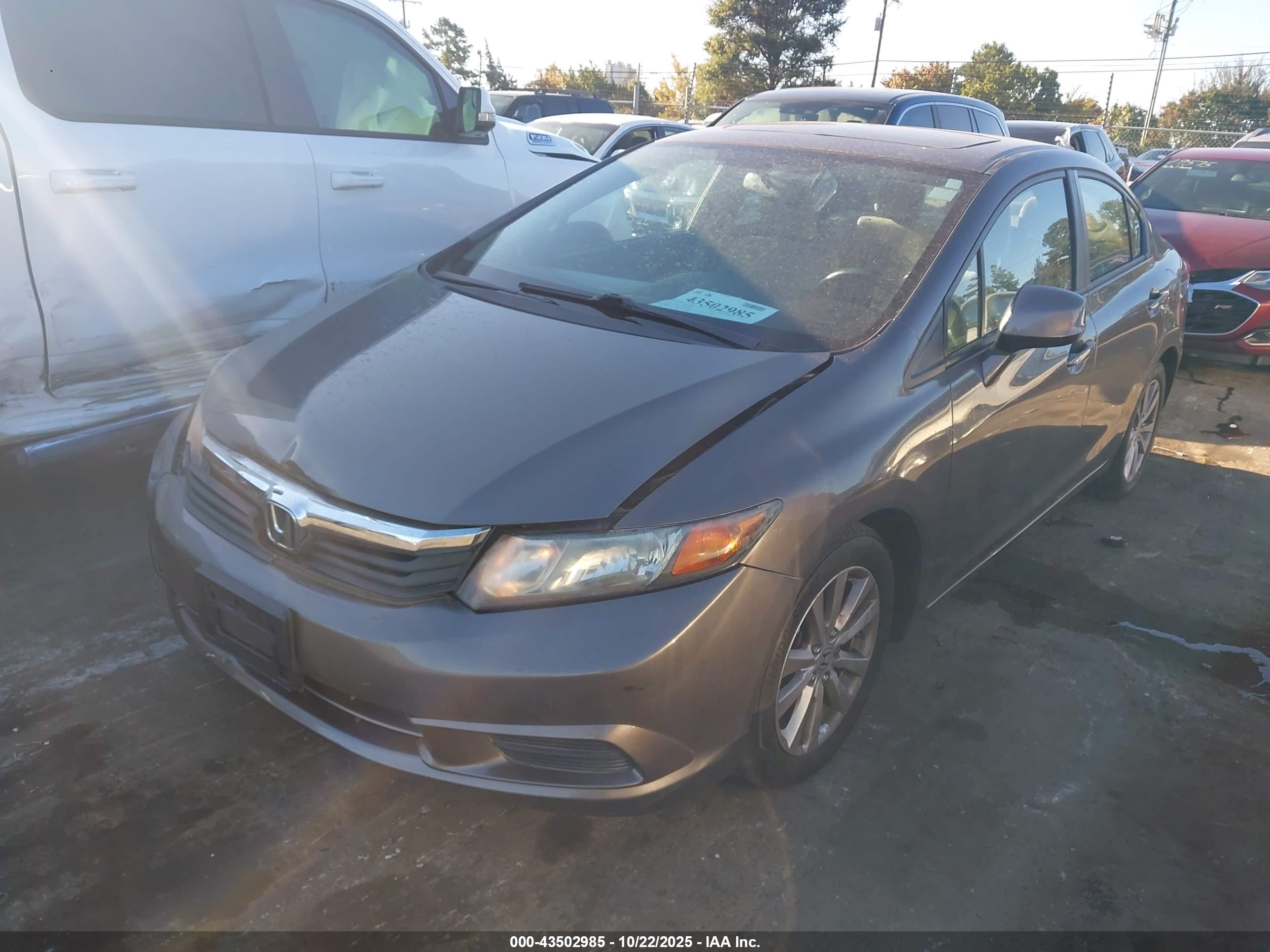 HONDA CIVIC image 2