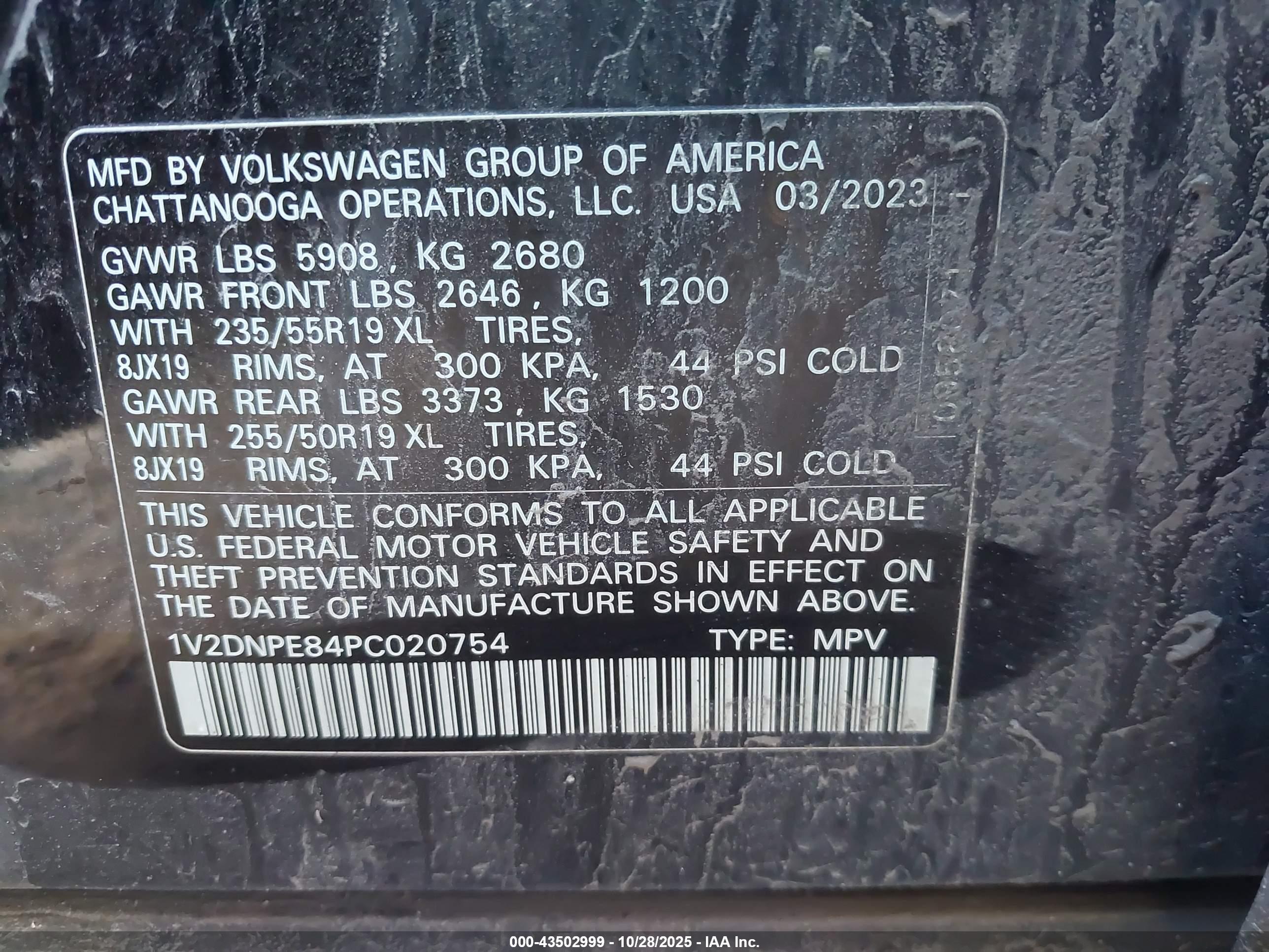 VOLKSWAGEN ID.4 image 9