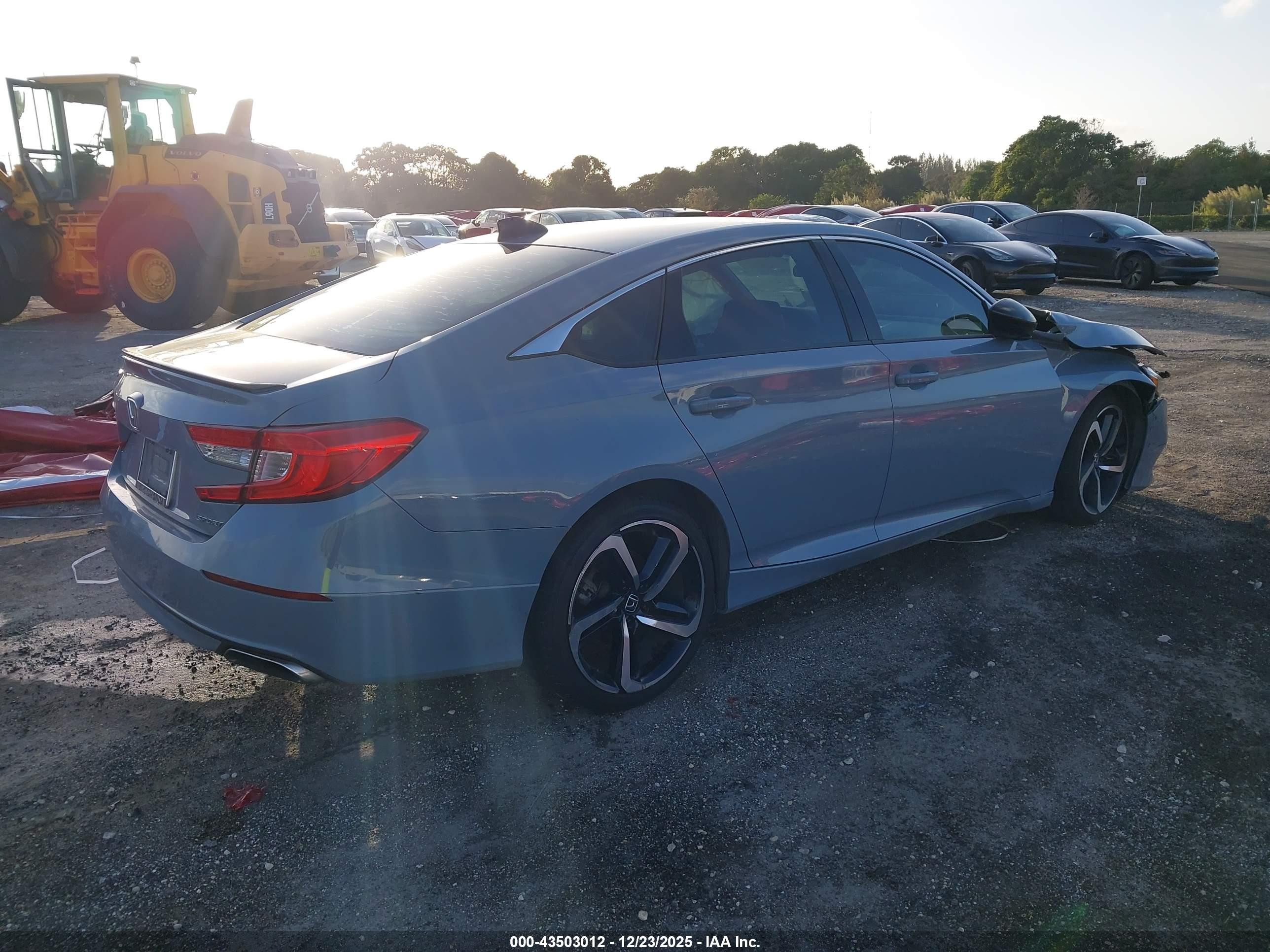 HONDA ACCORD image 4