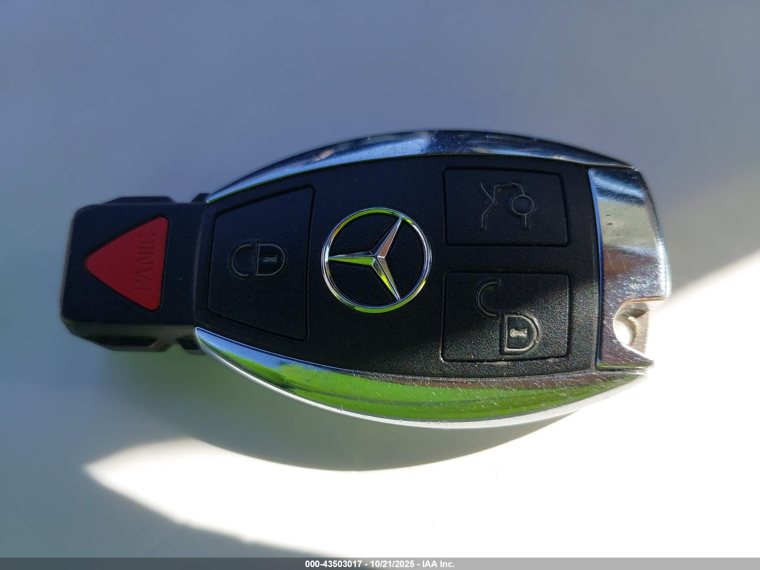 MERCEDES-BENZ C image 11