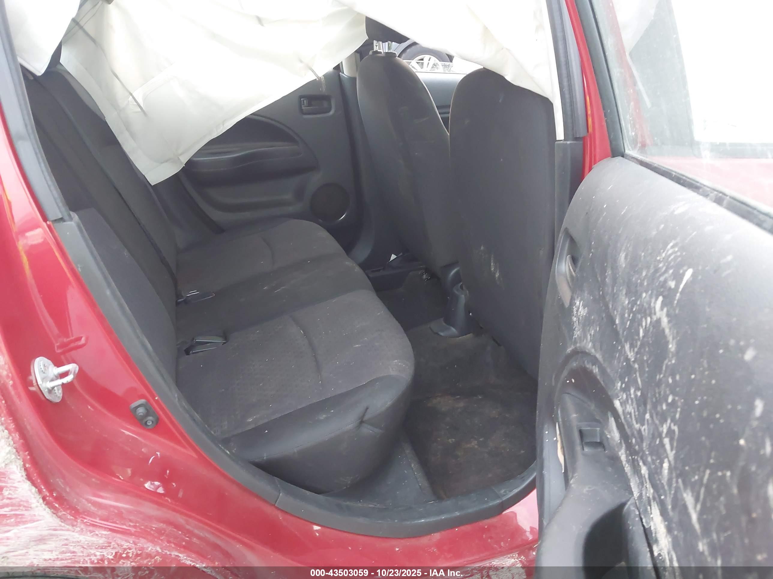 MITSUBISHI MIRAGE image 8