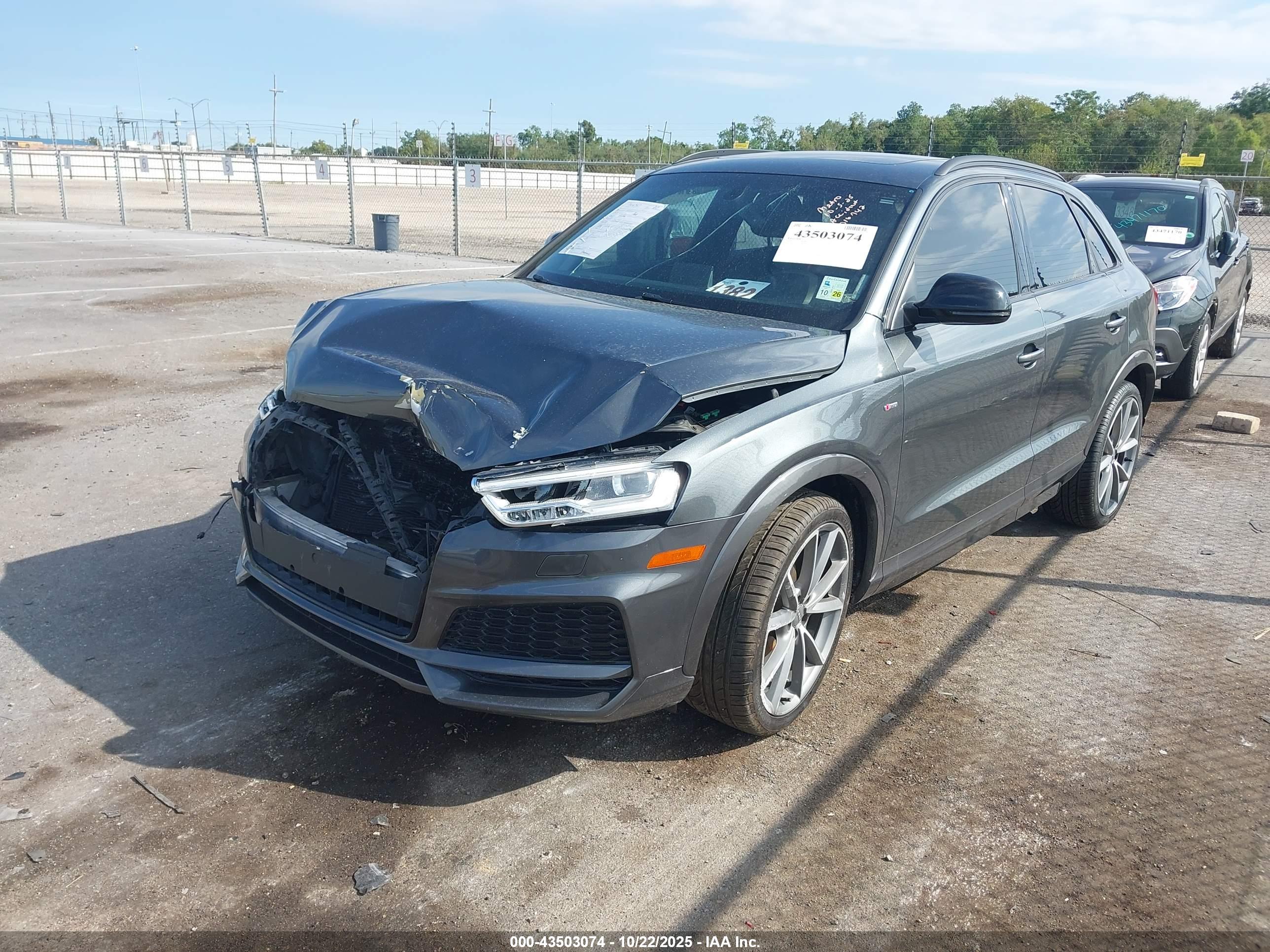 AUDI Q3 image 2
