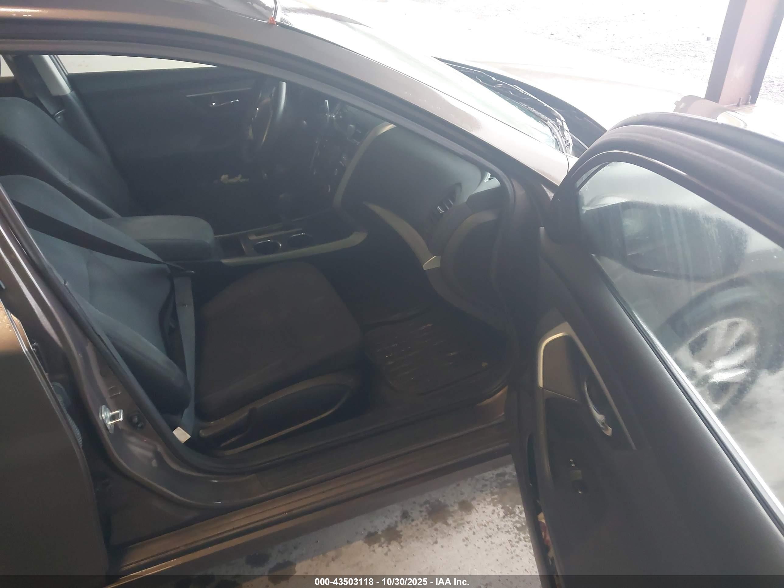 NISSAN ALTIMA image 5