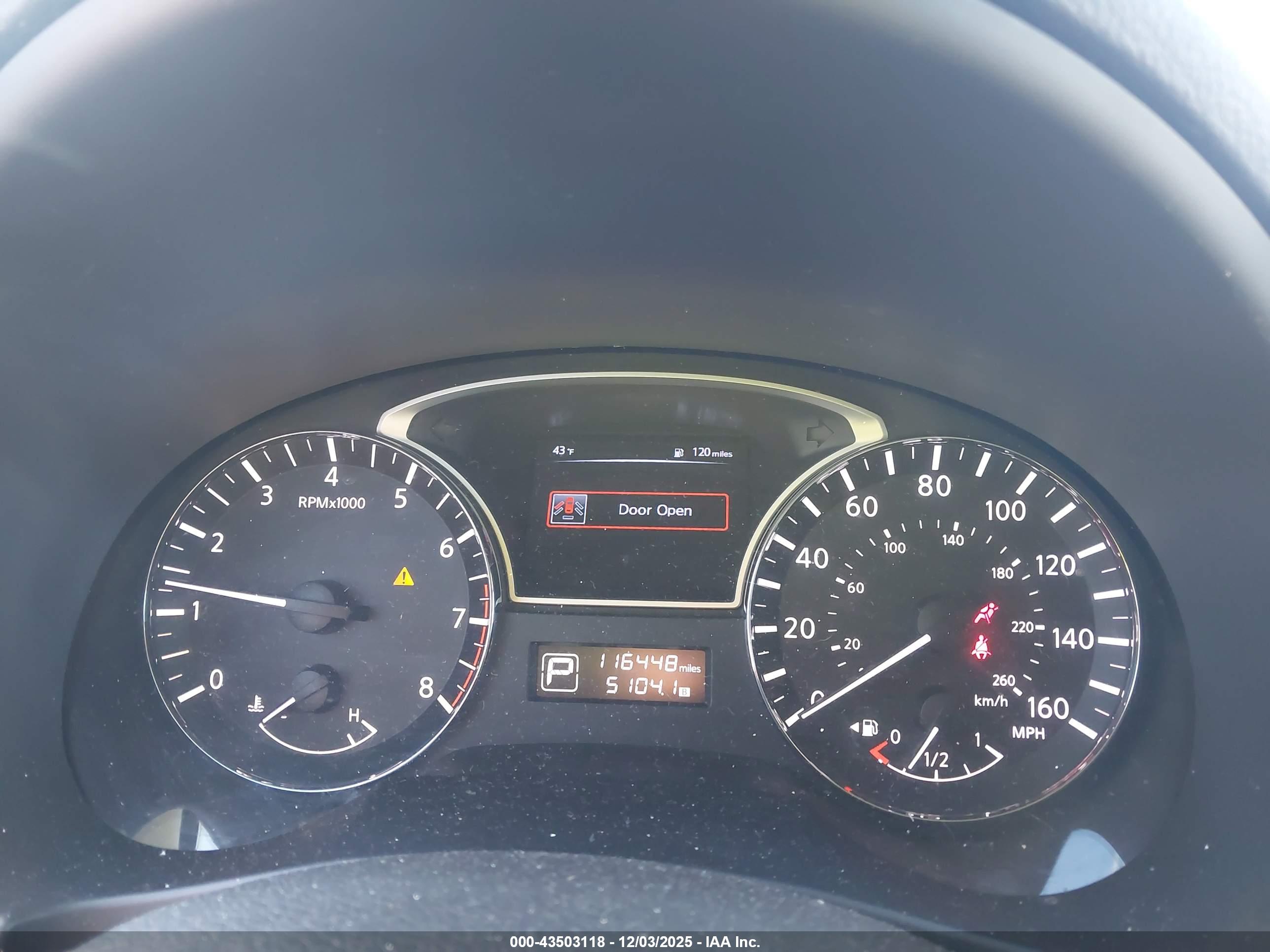 NISSAN ALTIMA image 7
