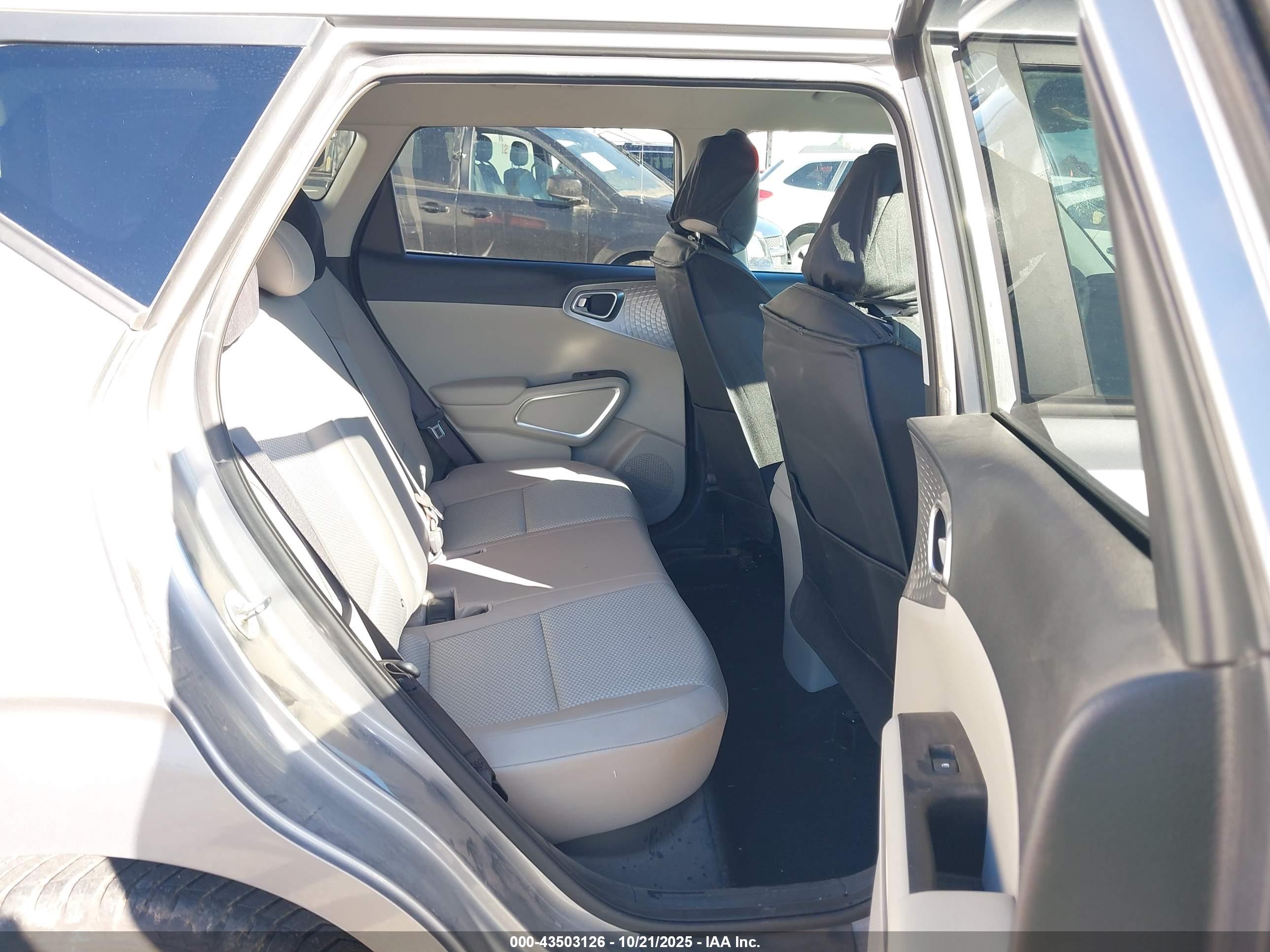 KIA SOUL image 8