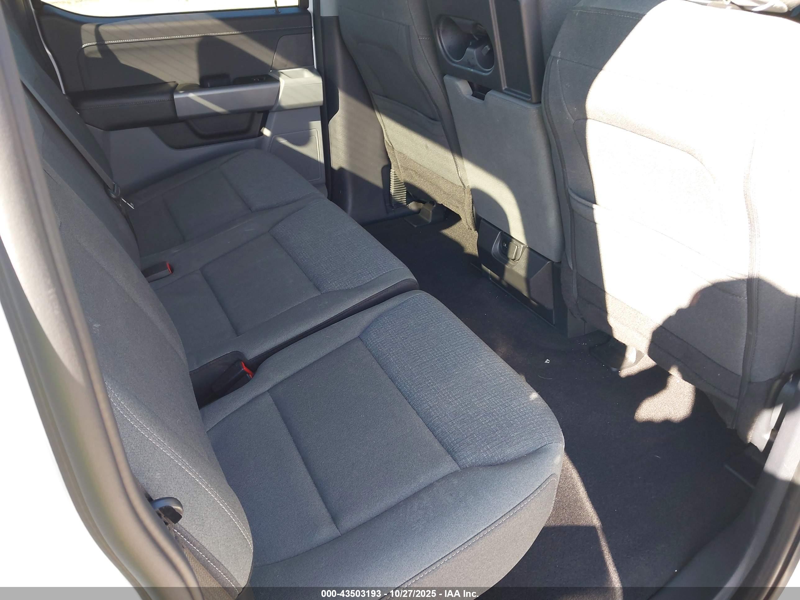 FORD F-150 image 8