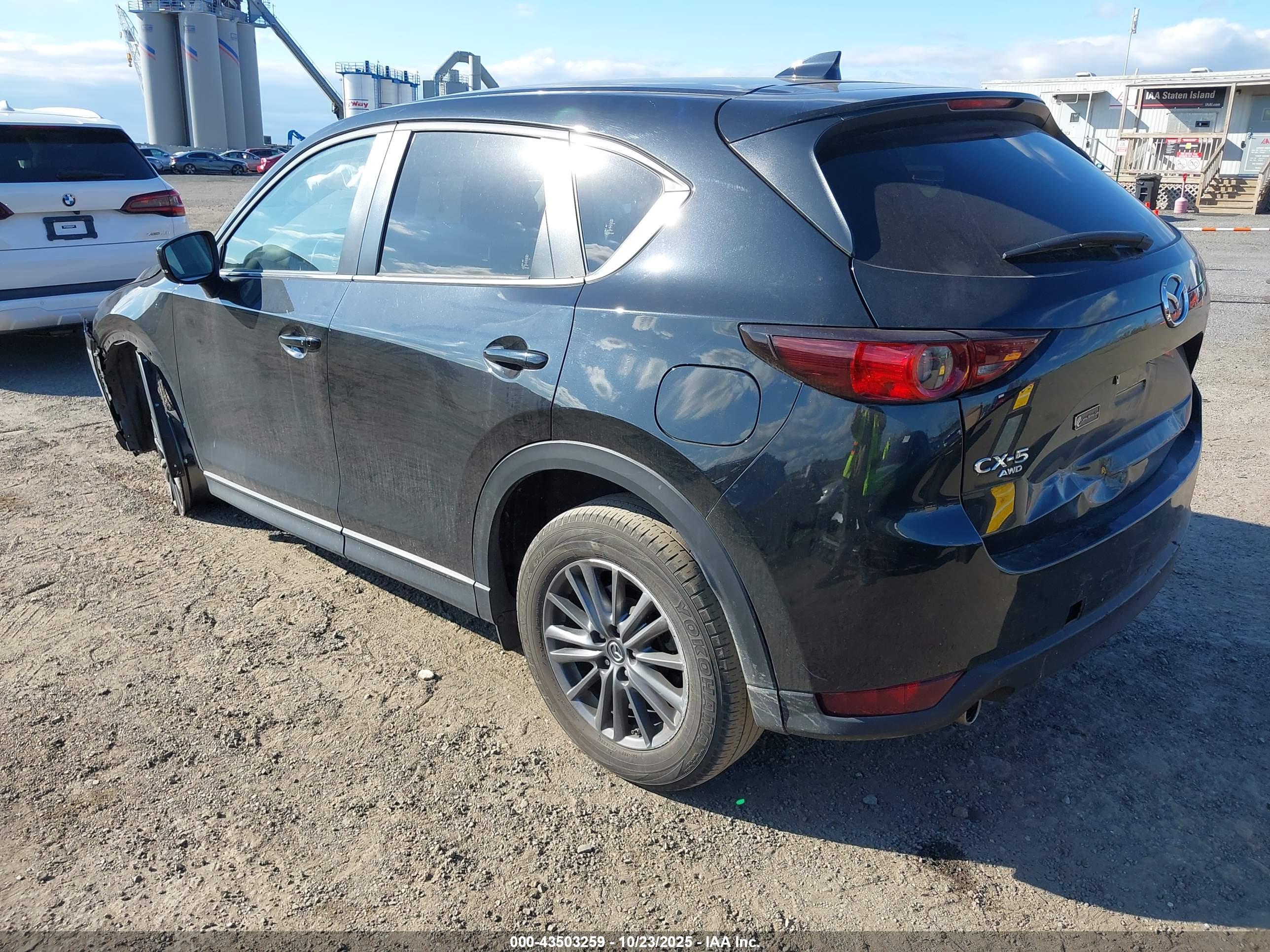 MAZDA CX-5 image 3