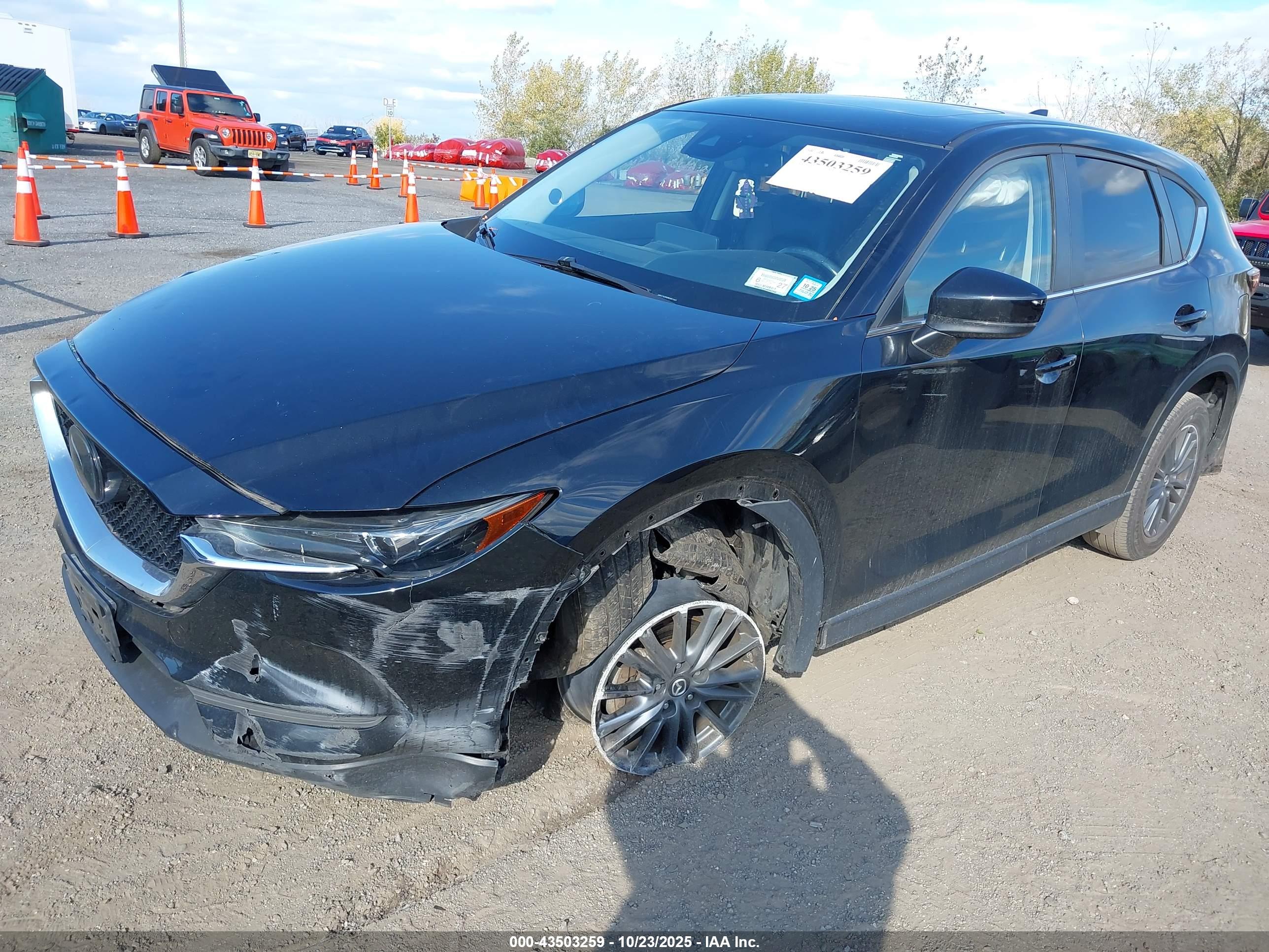 MAZDA CX-5 image 6