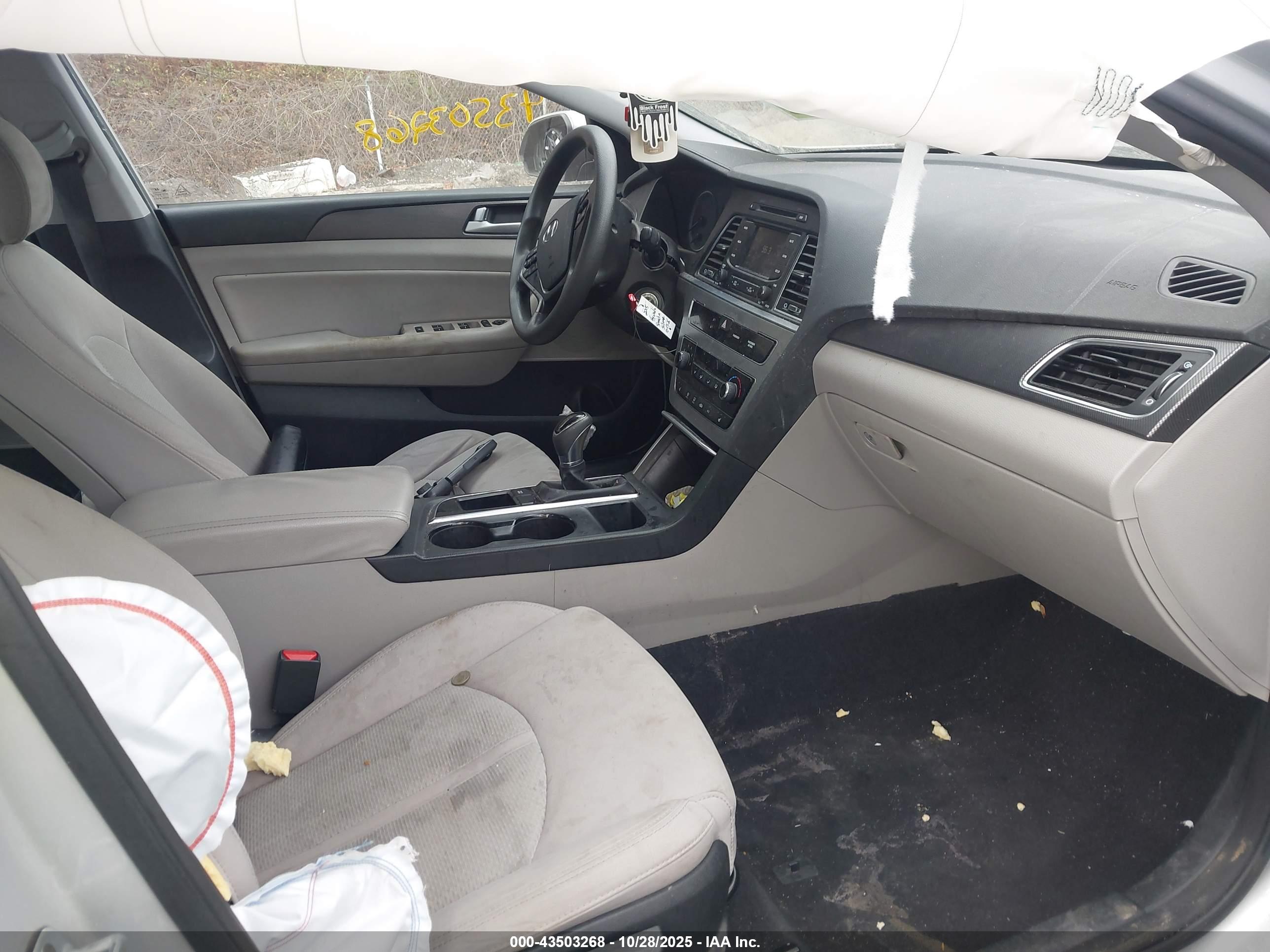 HYUNDAI SONATA image 5