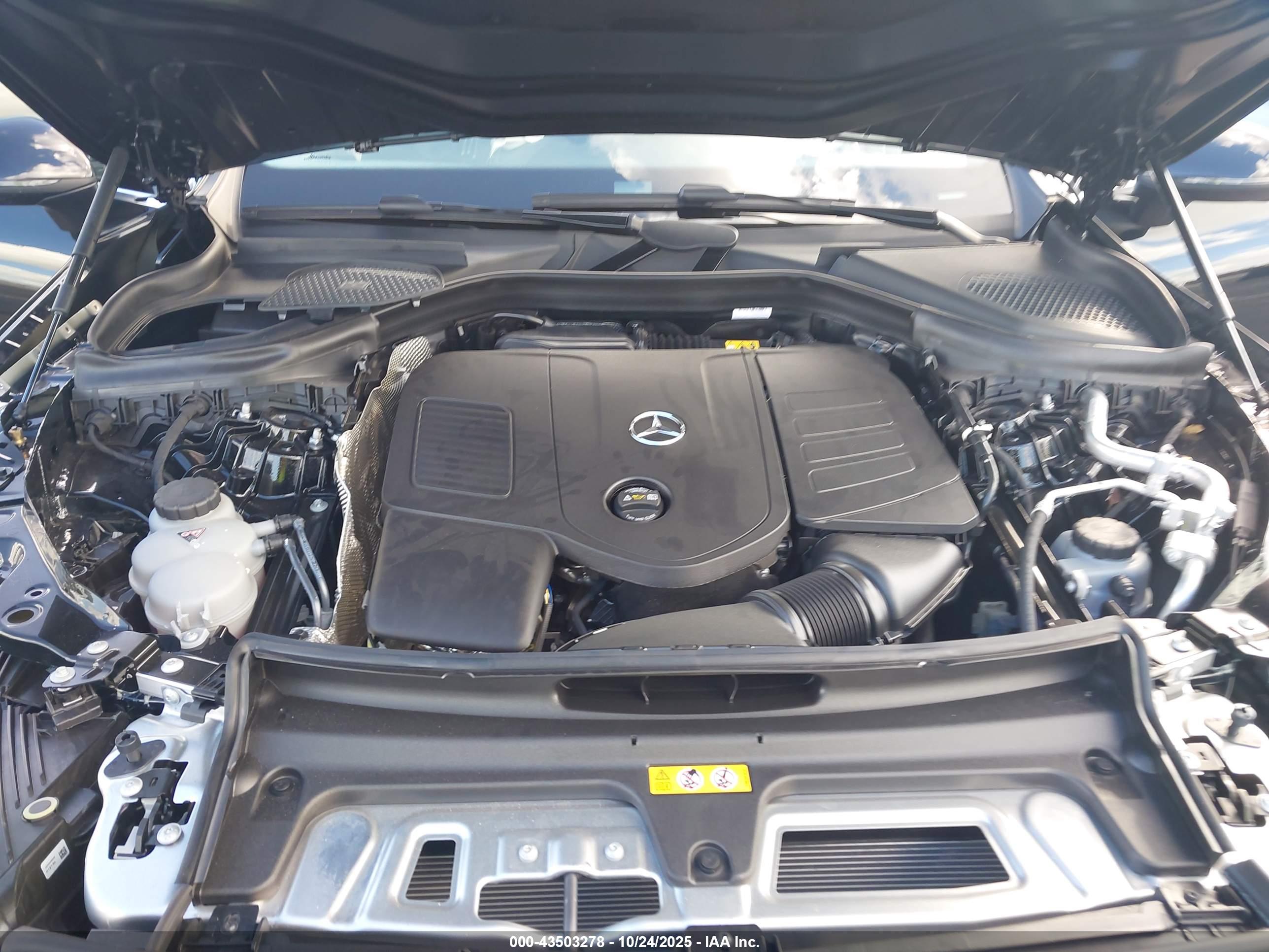 MERCEDES-BENZ GLC image 10