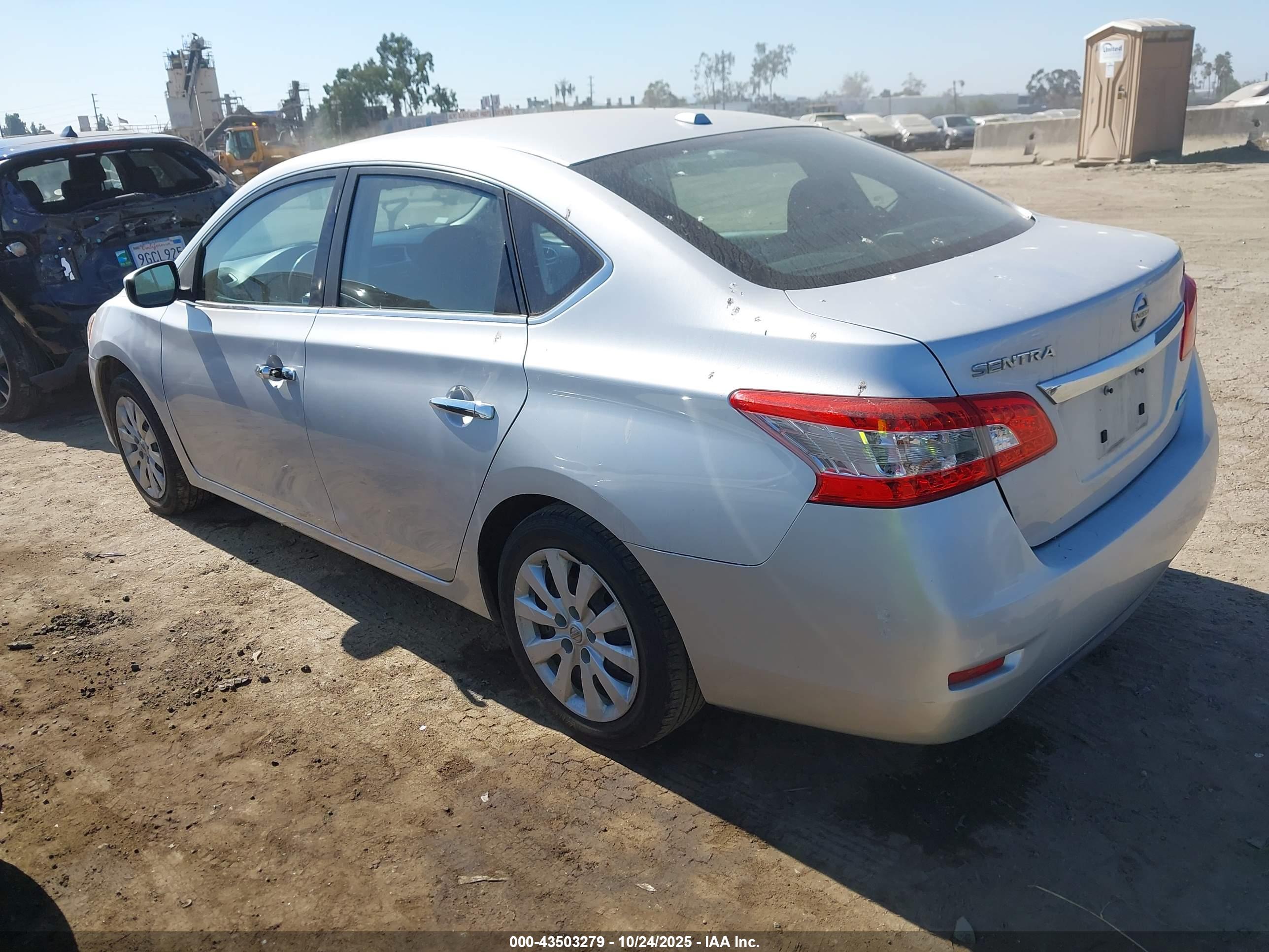 NISSAN SENTRA image 3