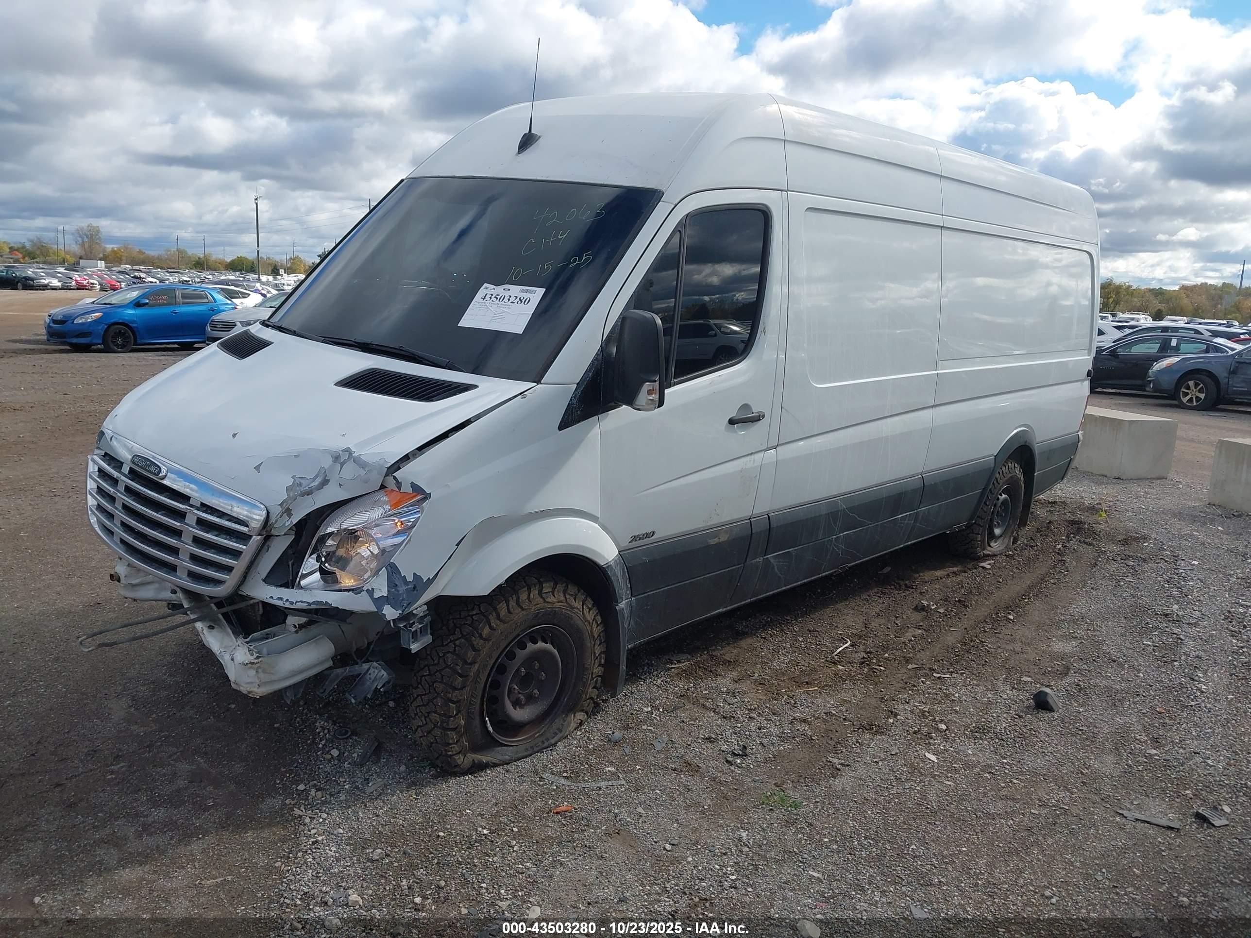 FREIGHTLINER SPRINTER image 2