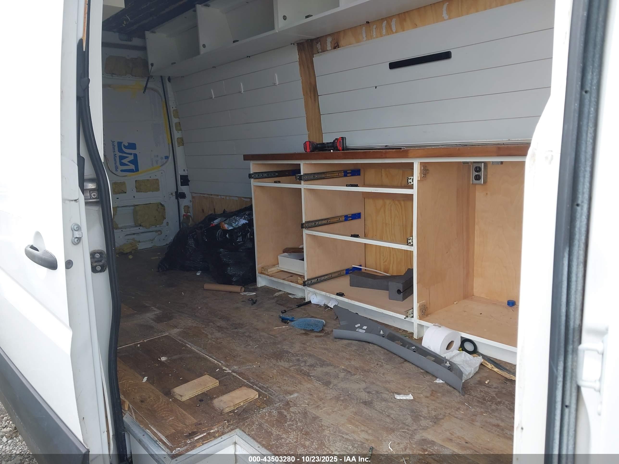 FREIGHTLINER SPRINTER image 8