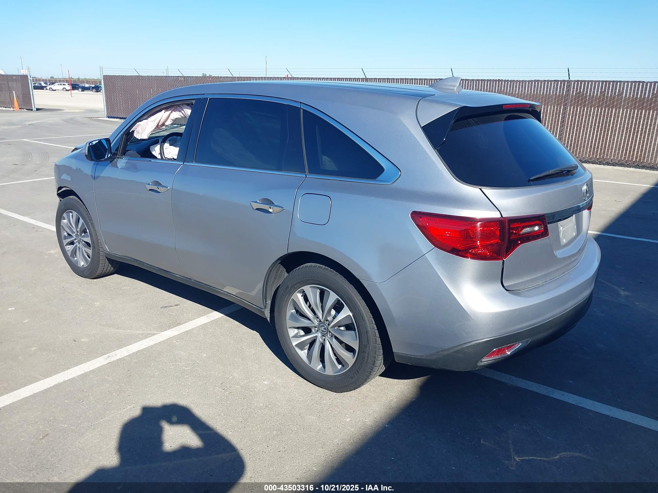 ACURA MDX image 3