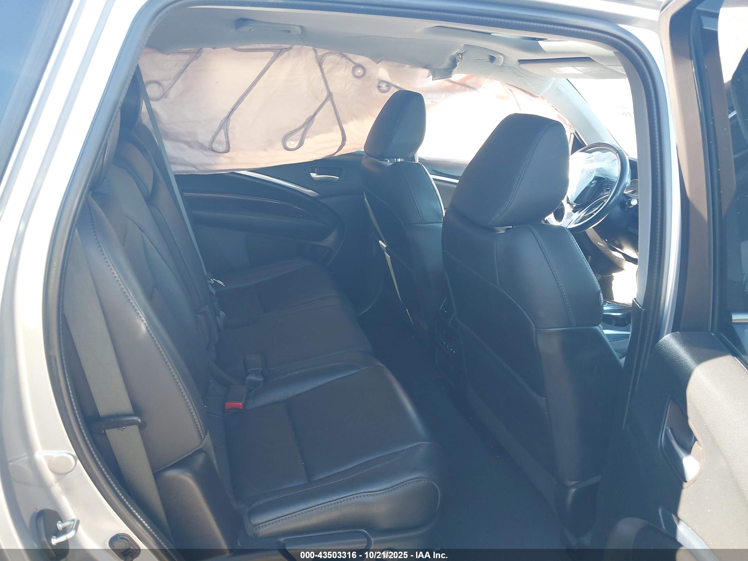 ACURA MDX image 8