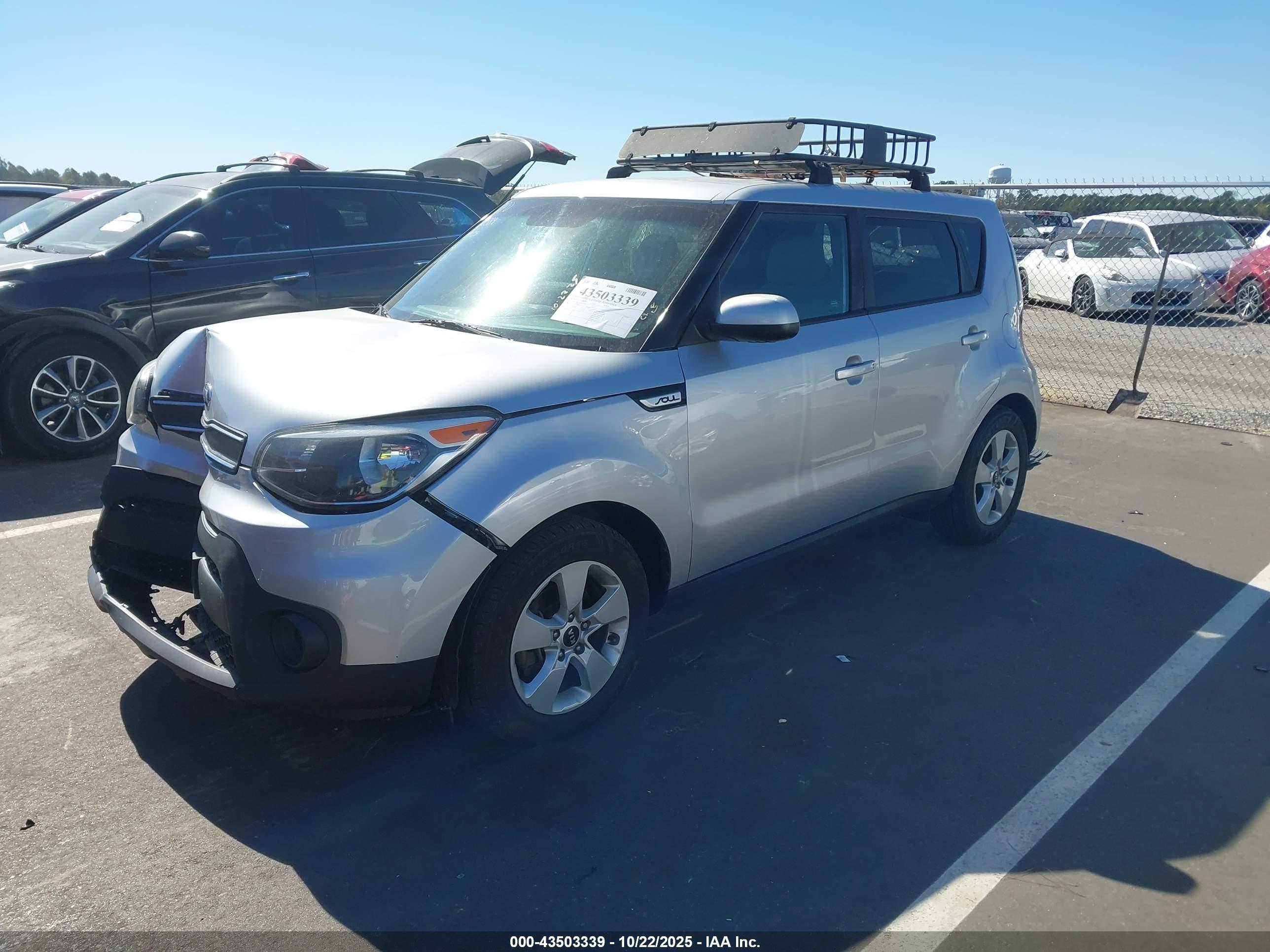 KIA SOUL image 2