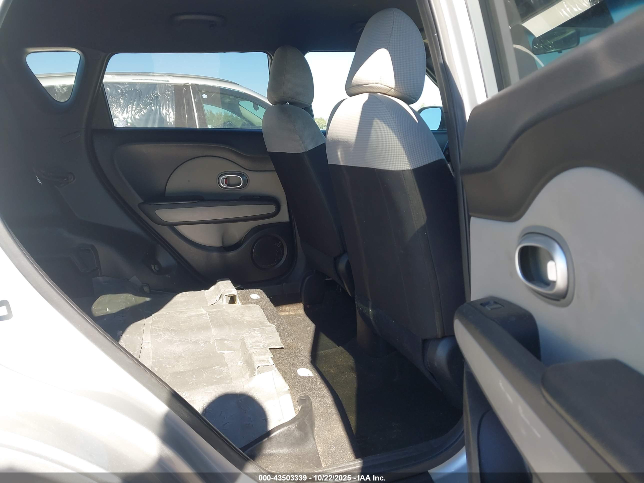 KIA SOUL image 8