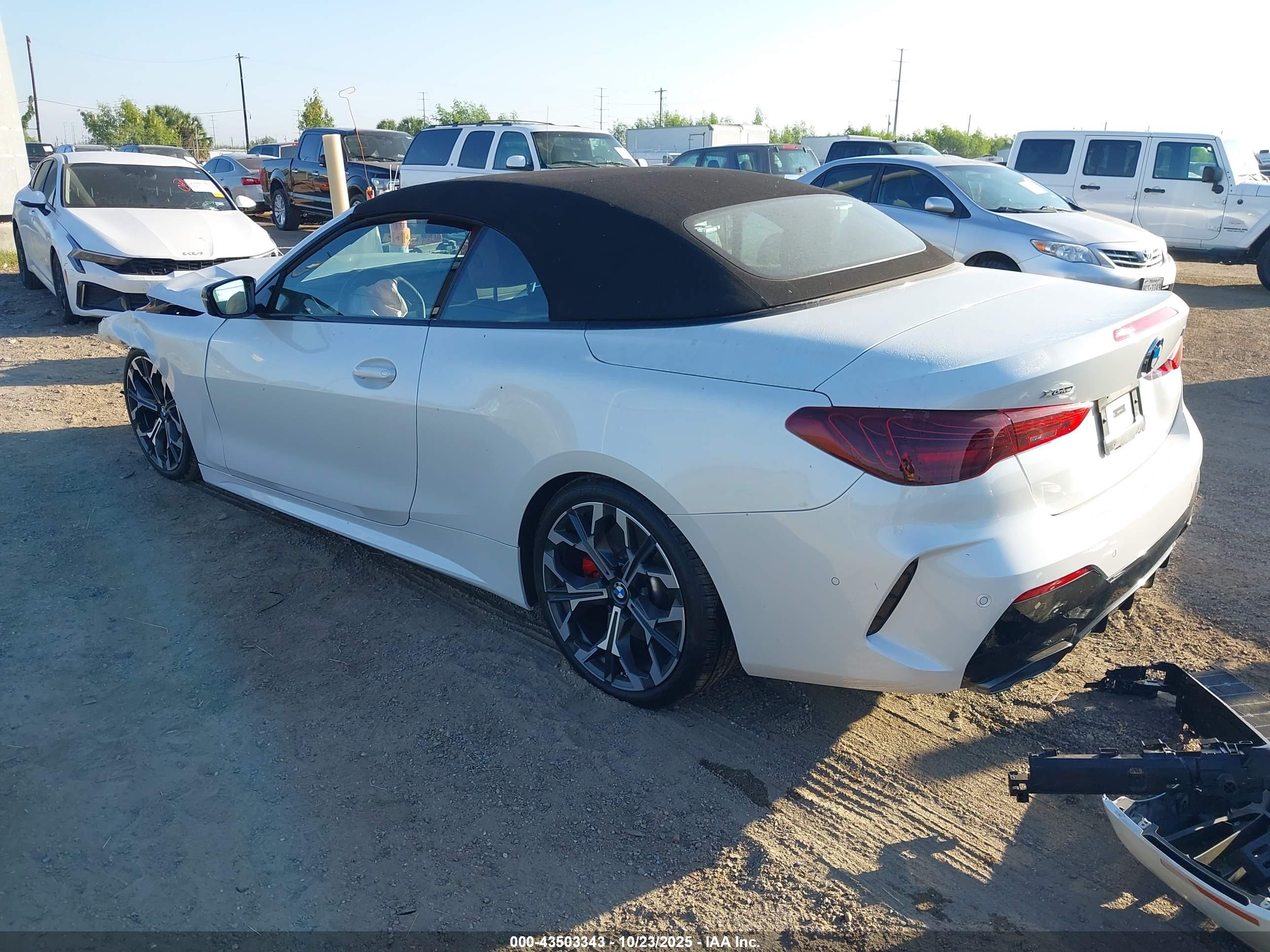 BMW M440I image 3