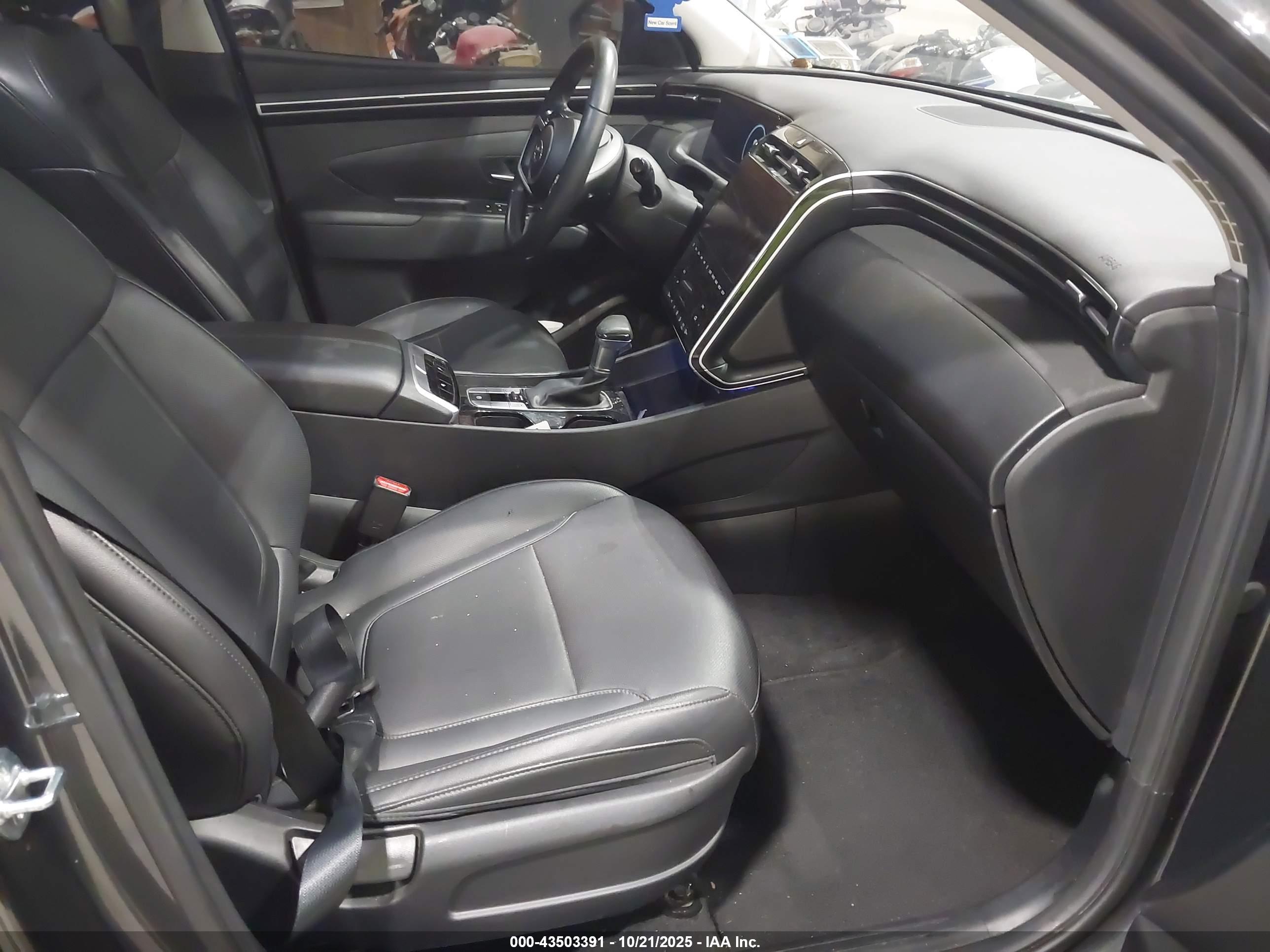 HYUNDAI TUCSON image 5