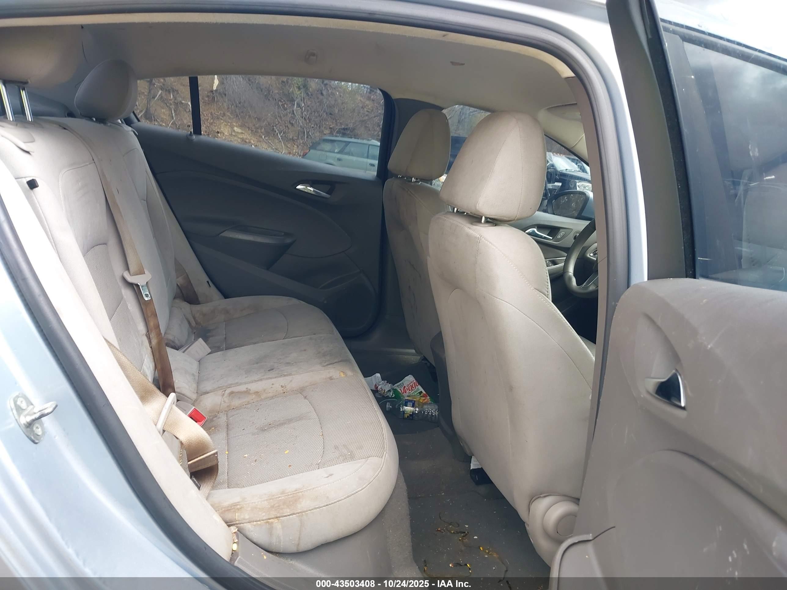 CHEVROLET CRUZE image 8