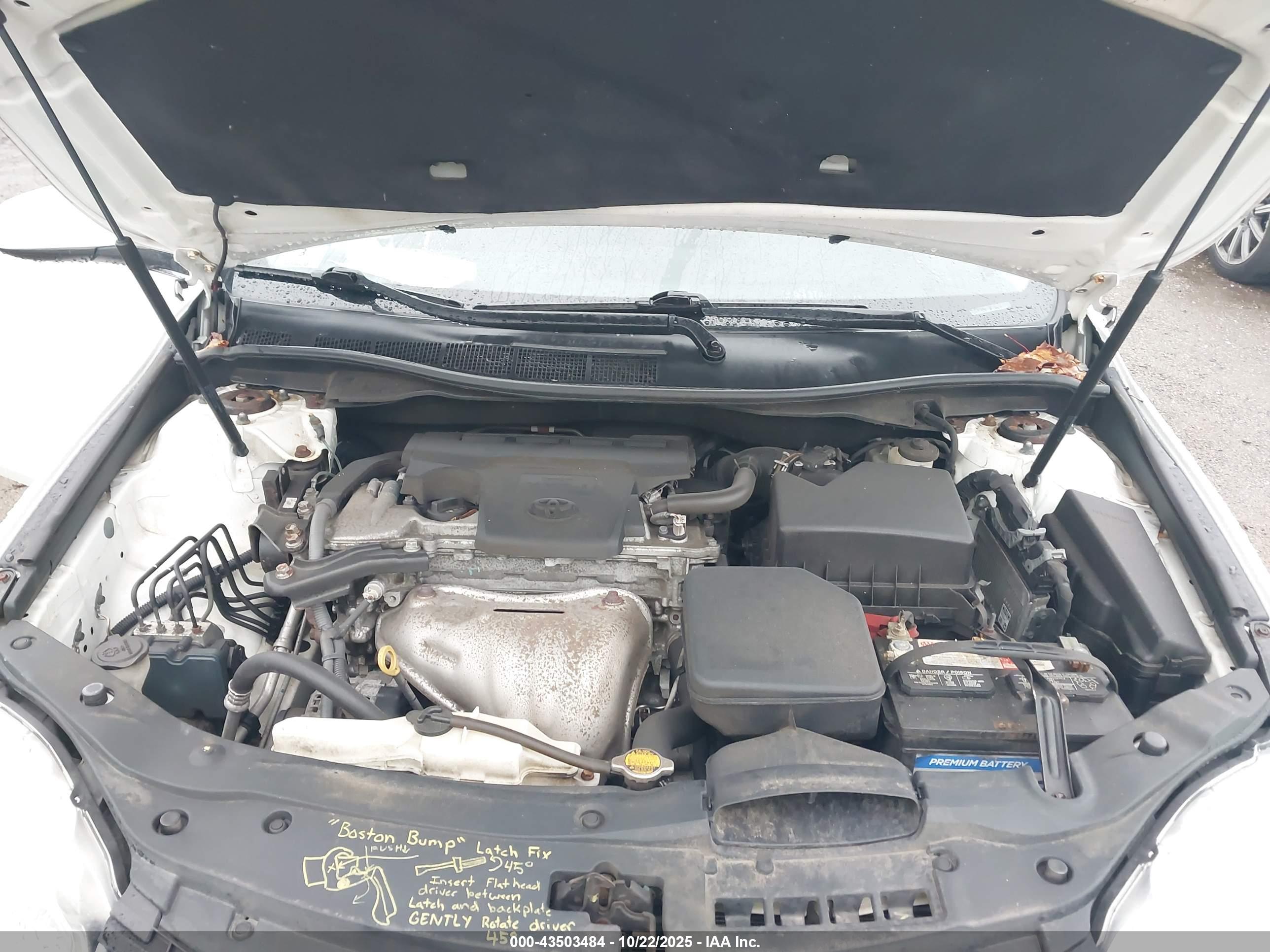 TOYOTA CAMRY image 10
