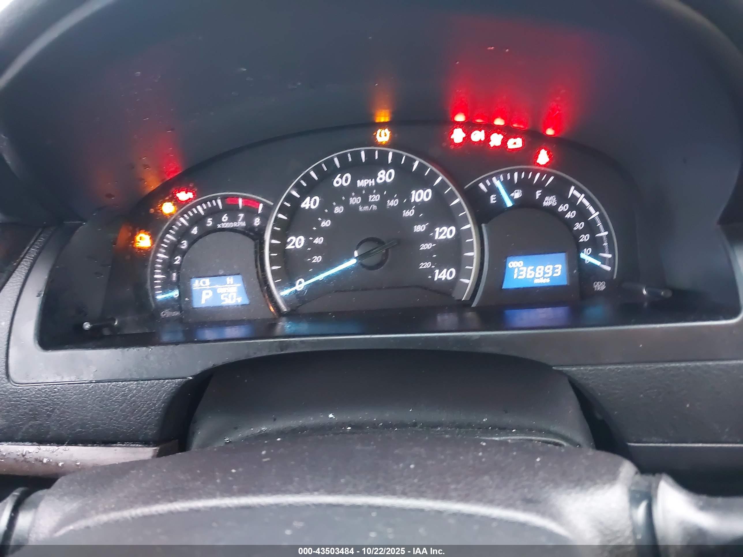 TOYOTA CAMRY image 7