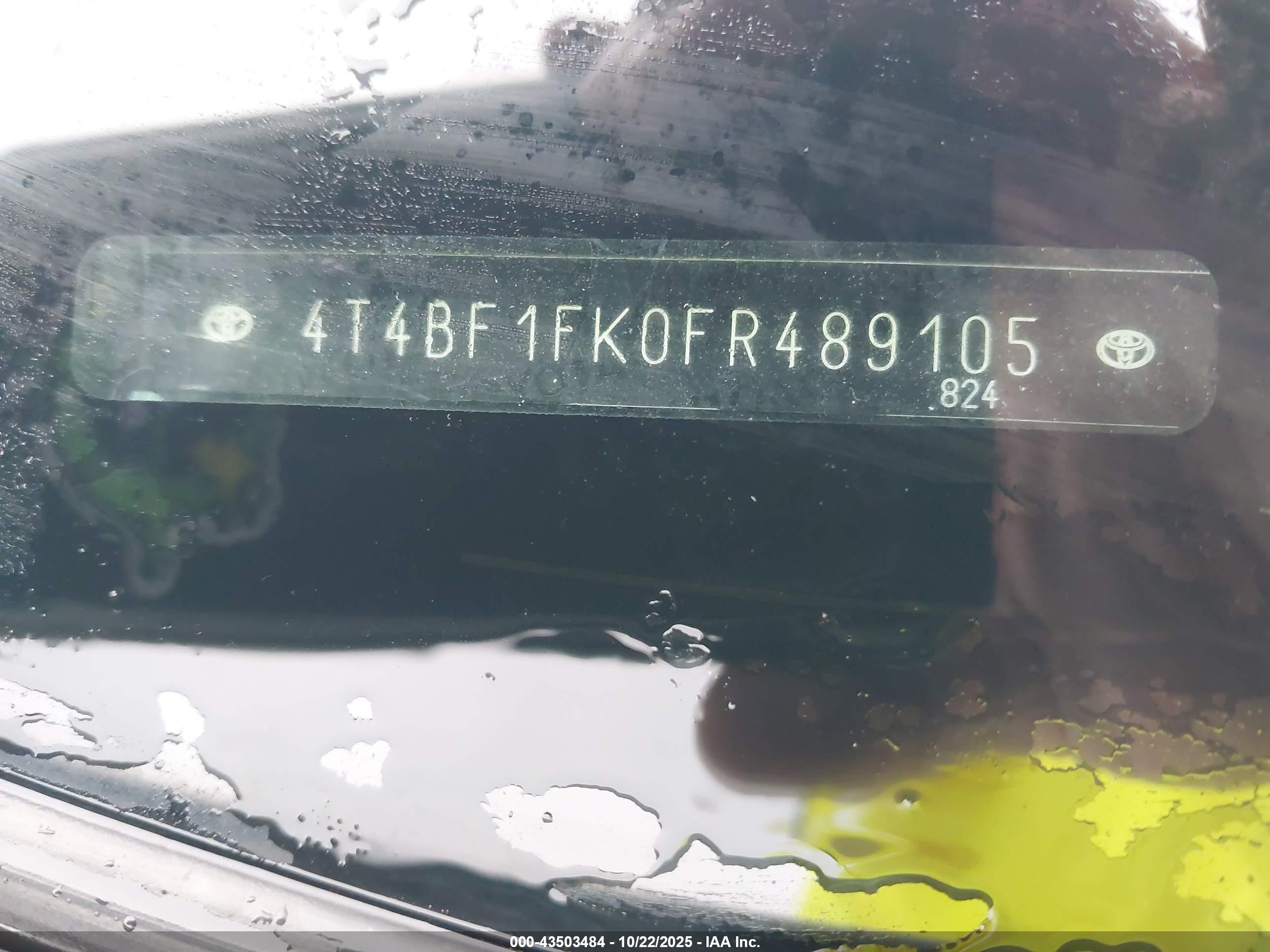 TOYOTA CAMRY image 9
