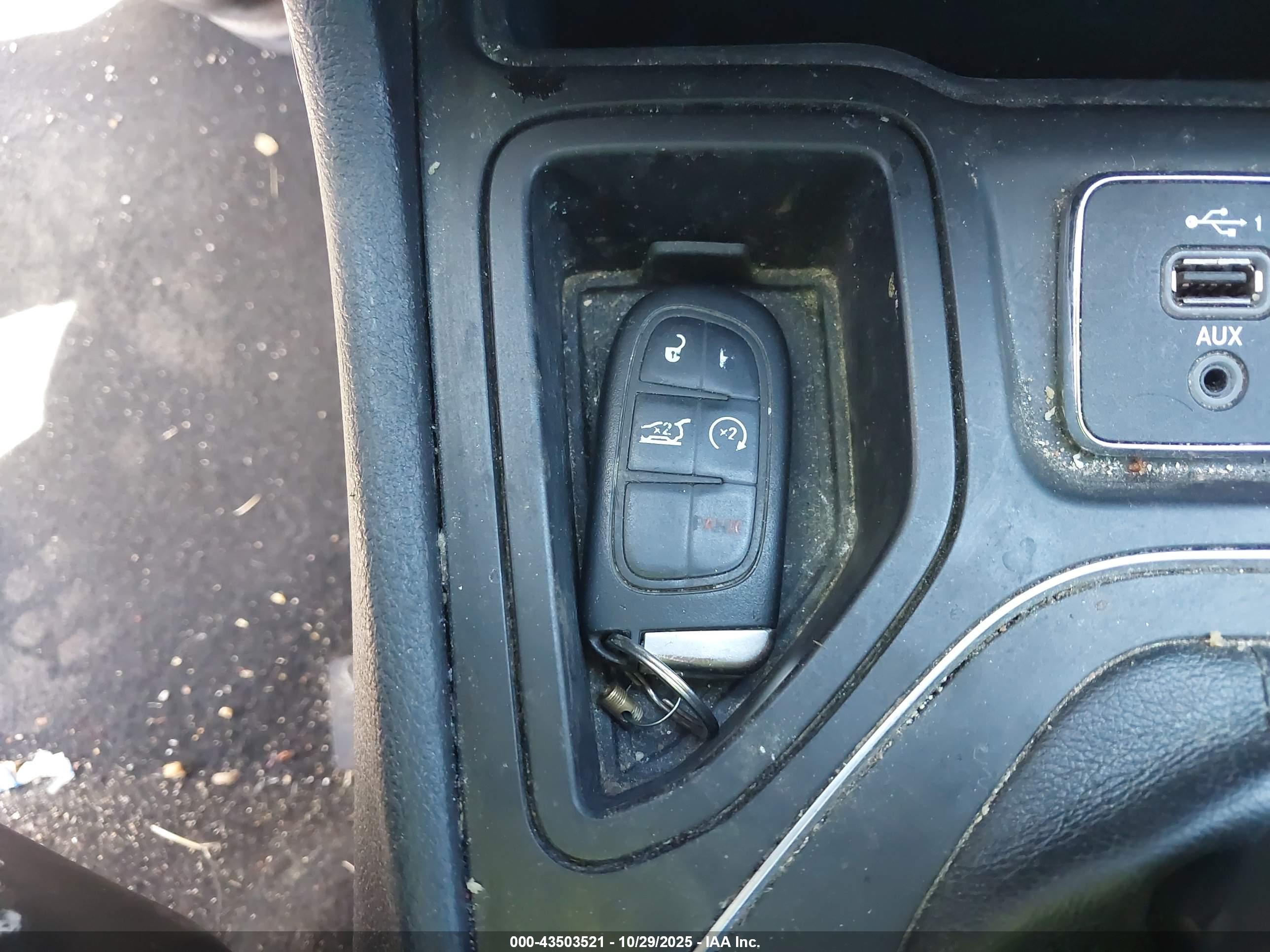 JEEP CHEROKEE image 11