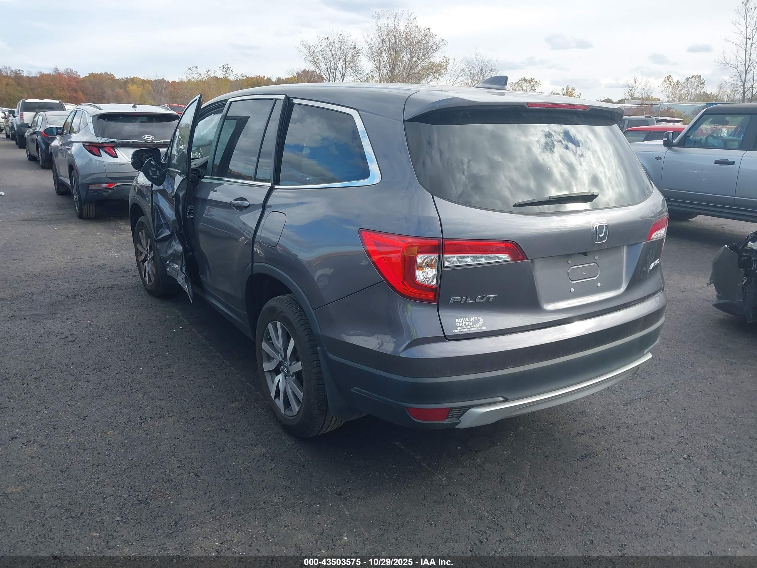 HONDA PILOT image 3