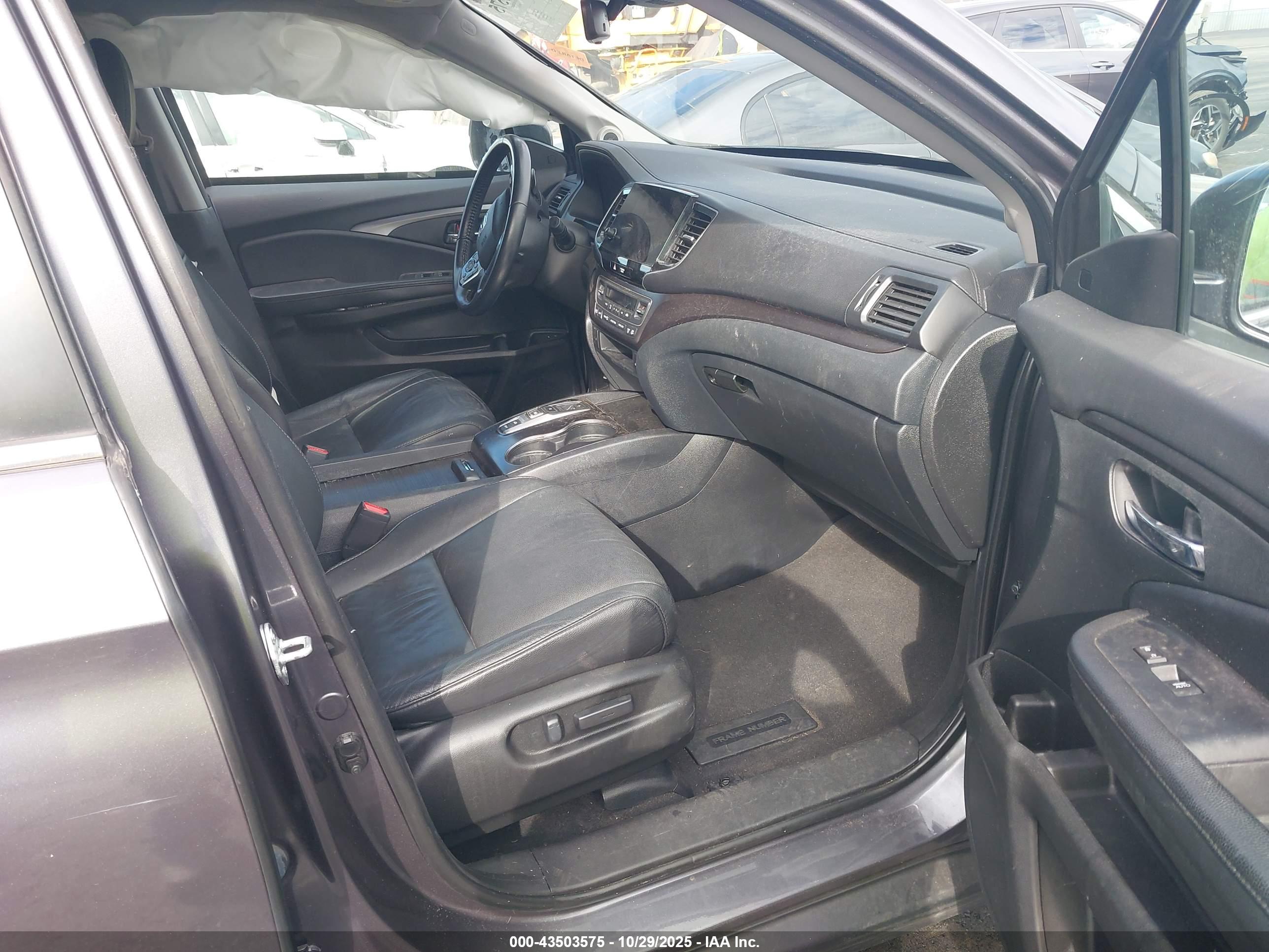 HONDA PILOT image 5
