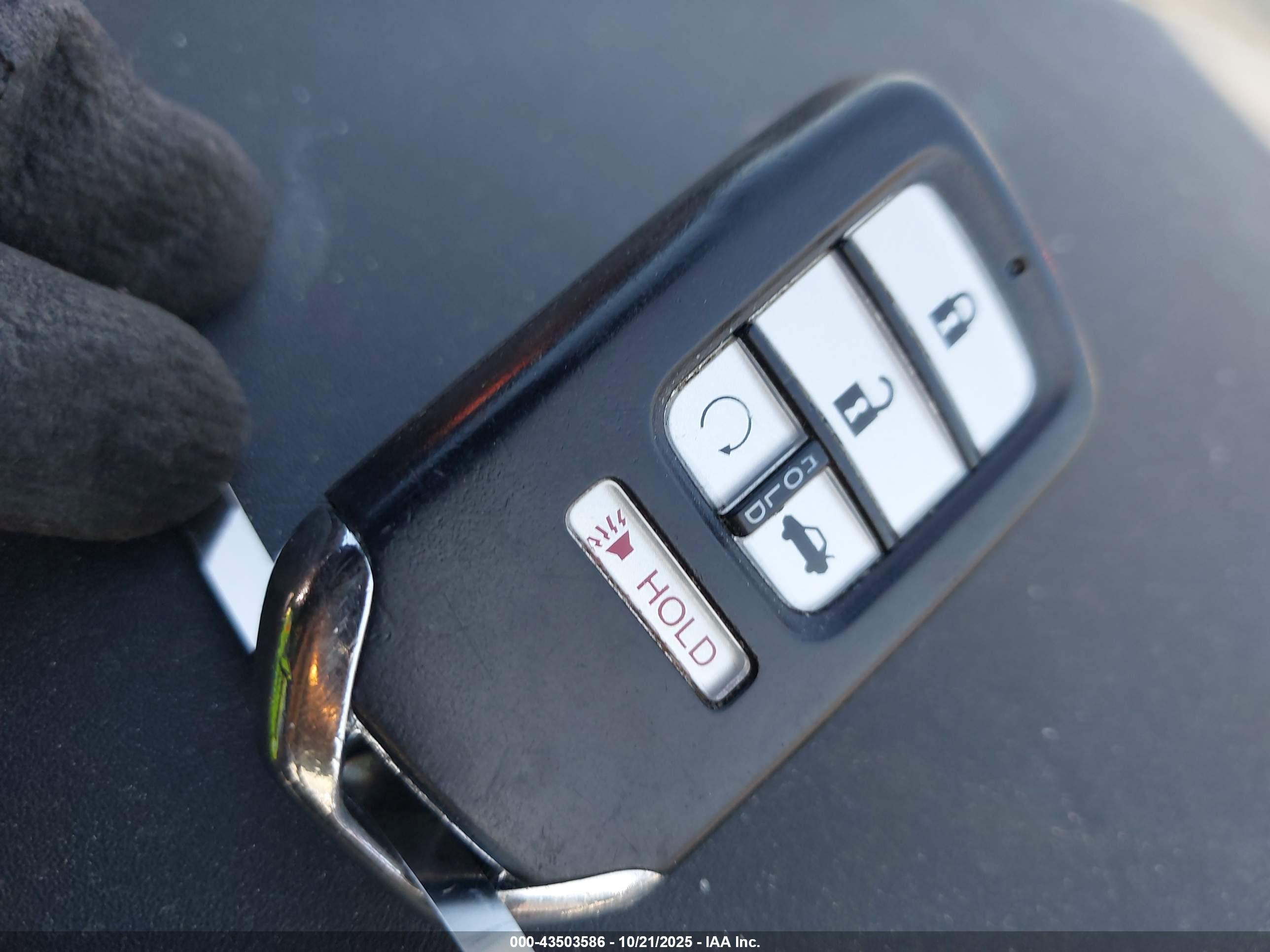 HONDA CIVIC image 11