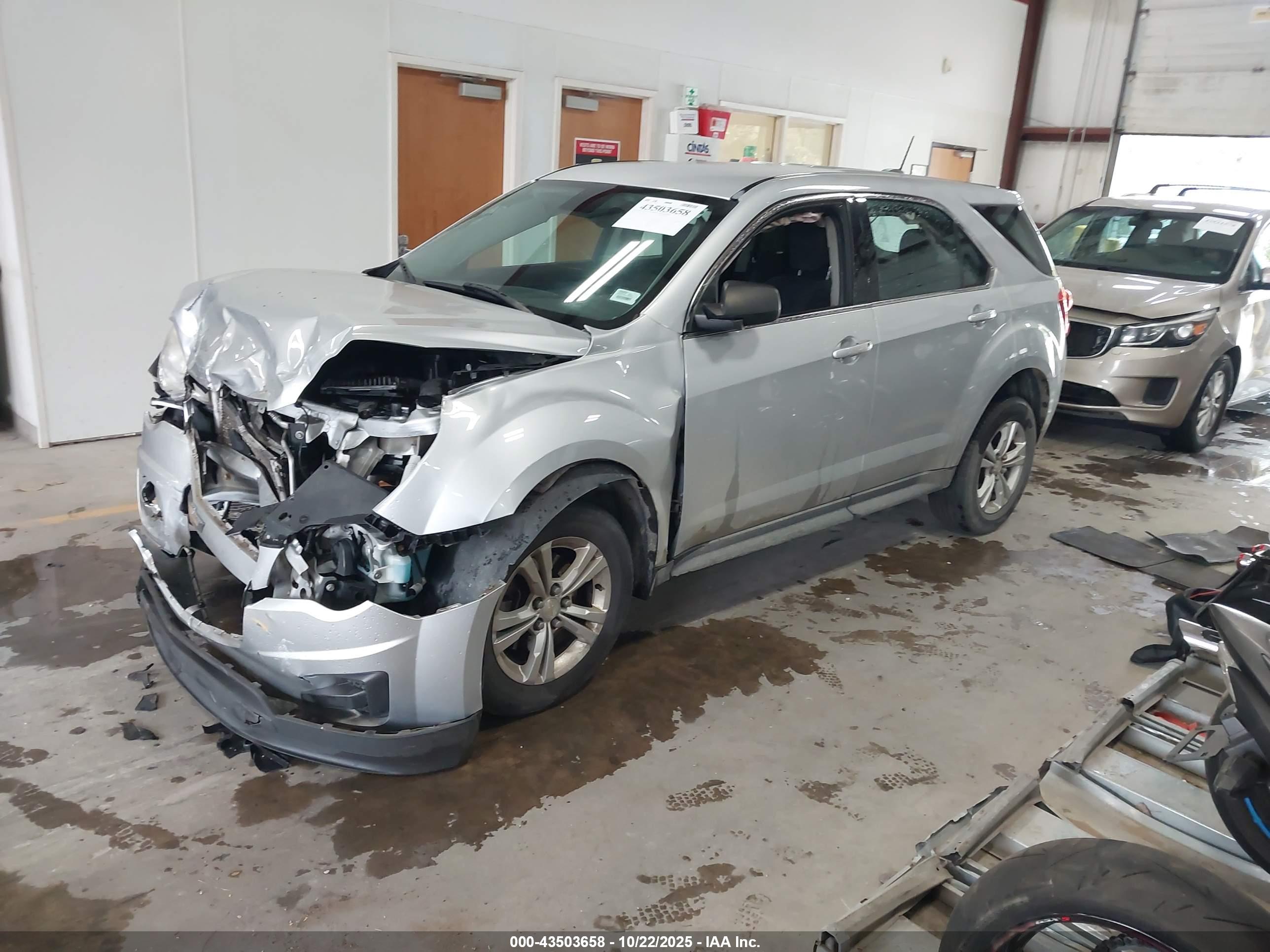 CHEVROLET EQUINOX image 2