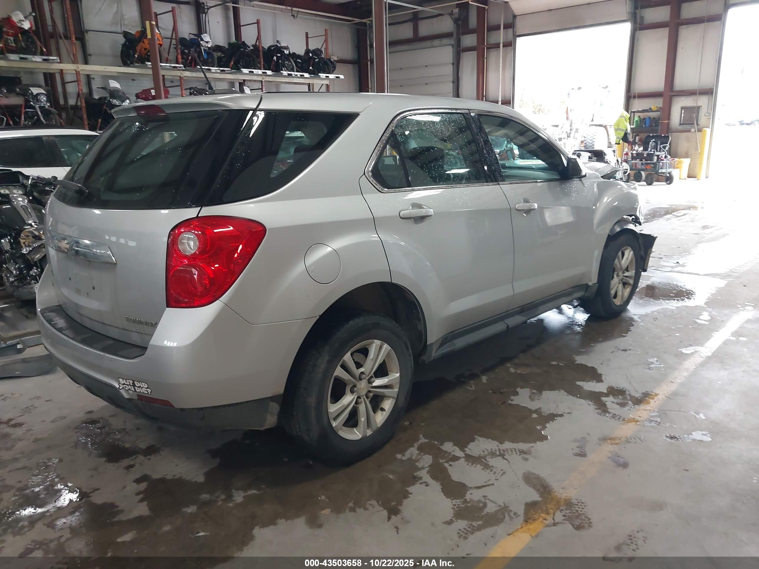 CHEVROLET EQUINOX image 4