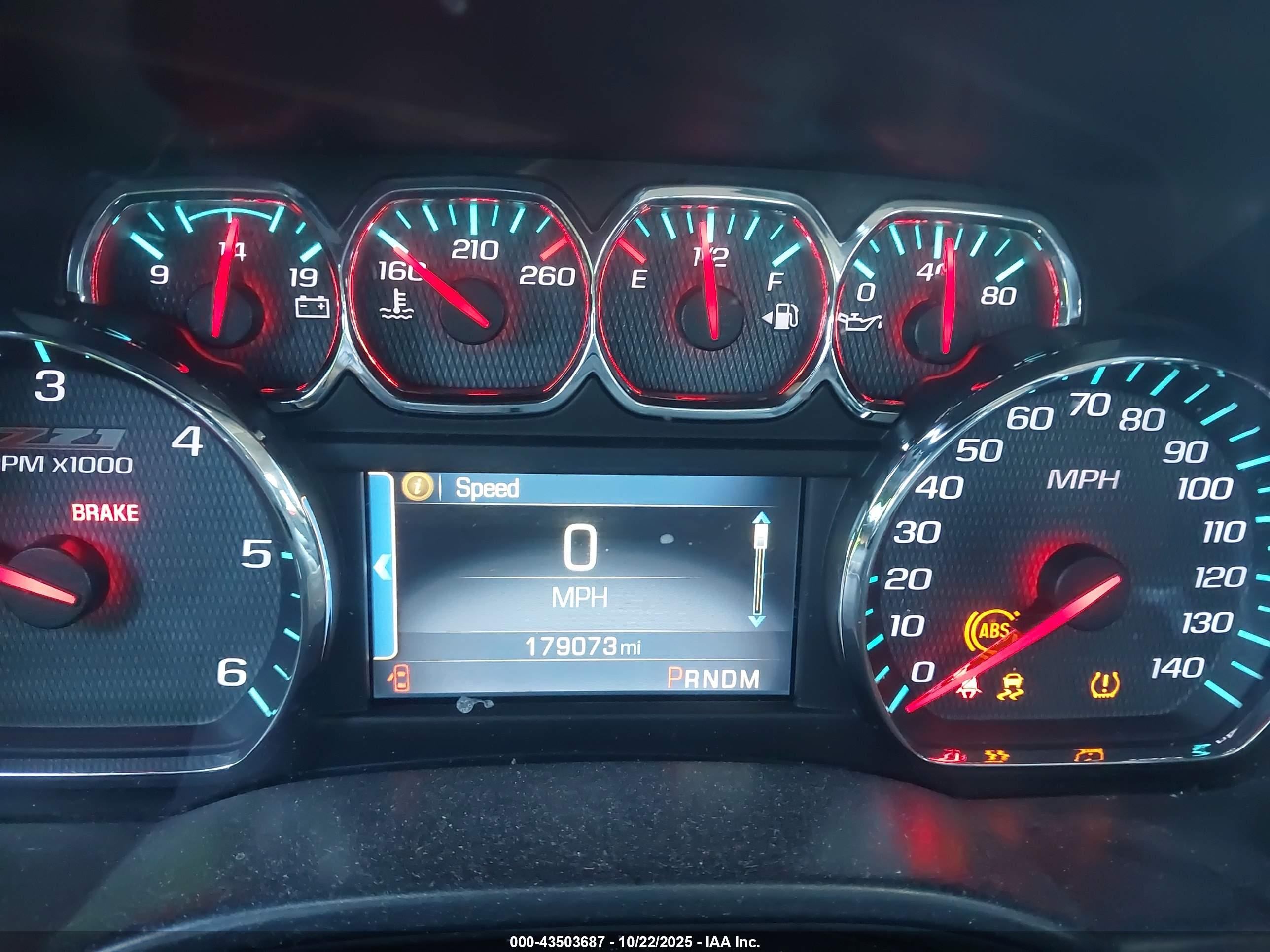 CHEVROLET SILVERADO image 7