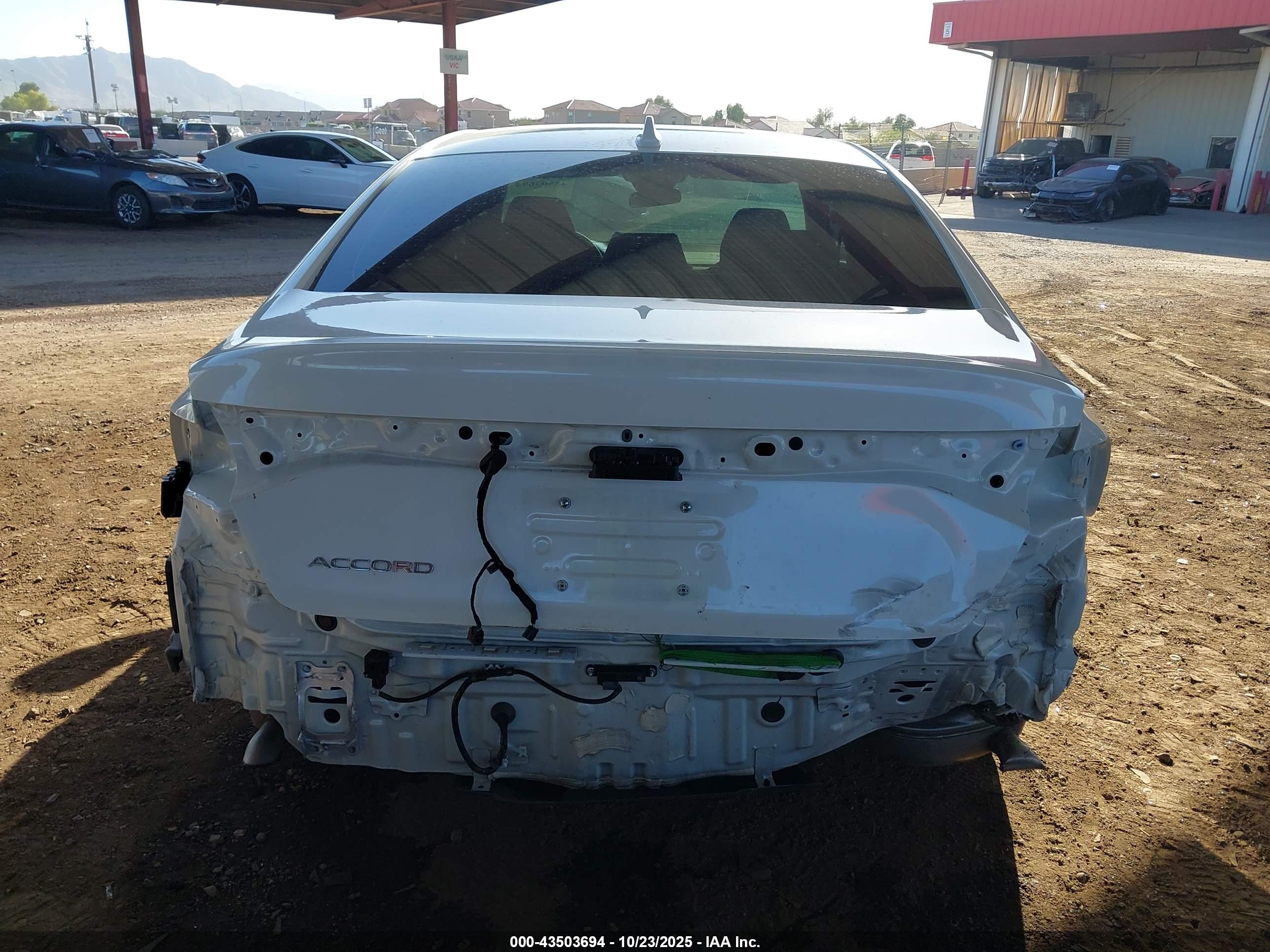 HONDA ACCORD image 6