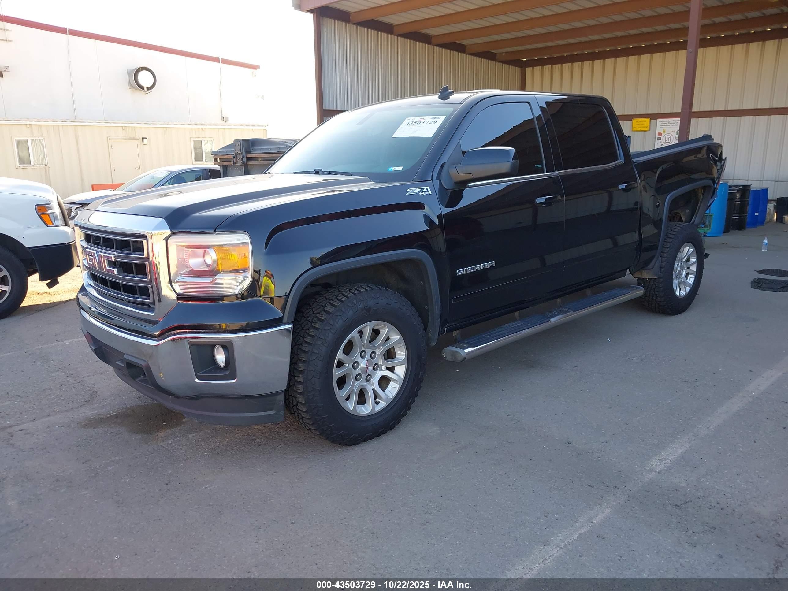 GMC SIERRA image 2