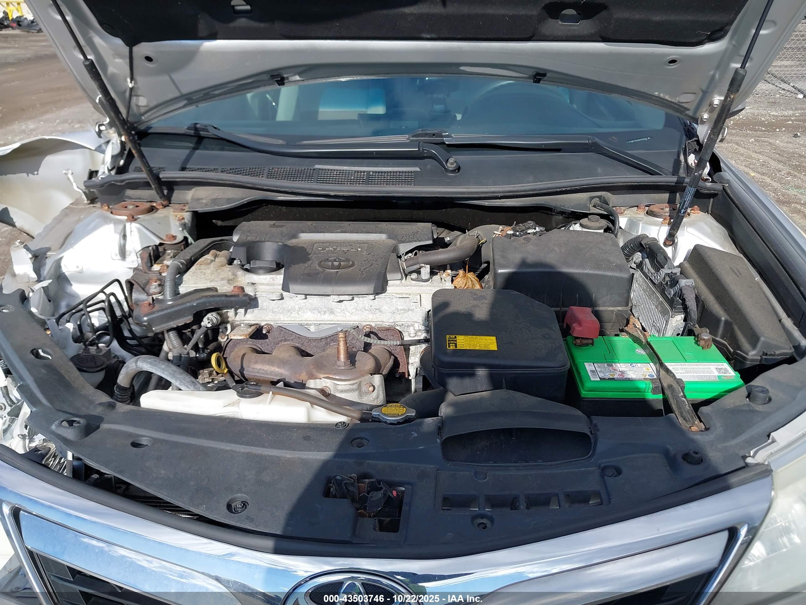 TOYOTA CAMRY image 10