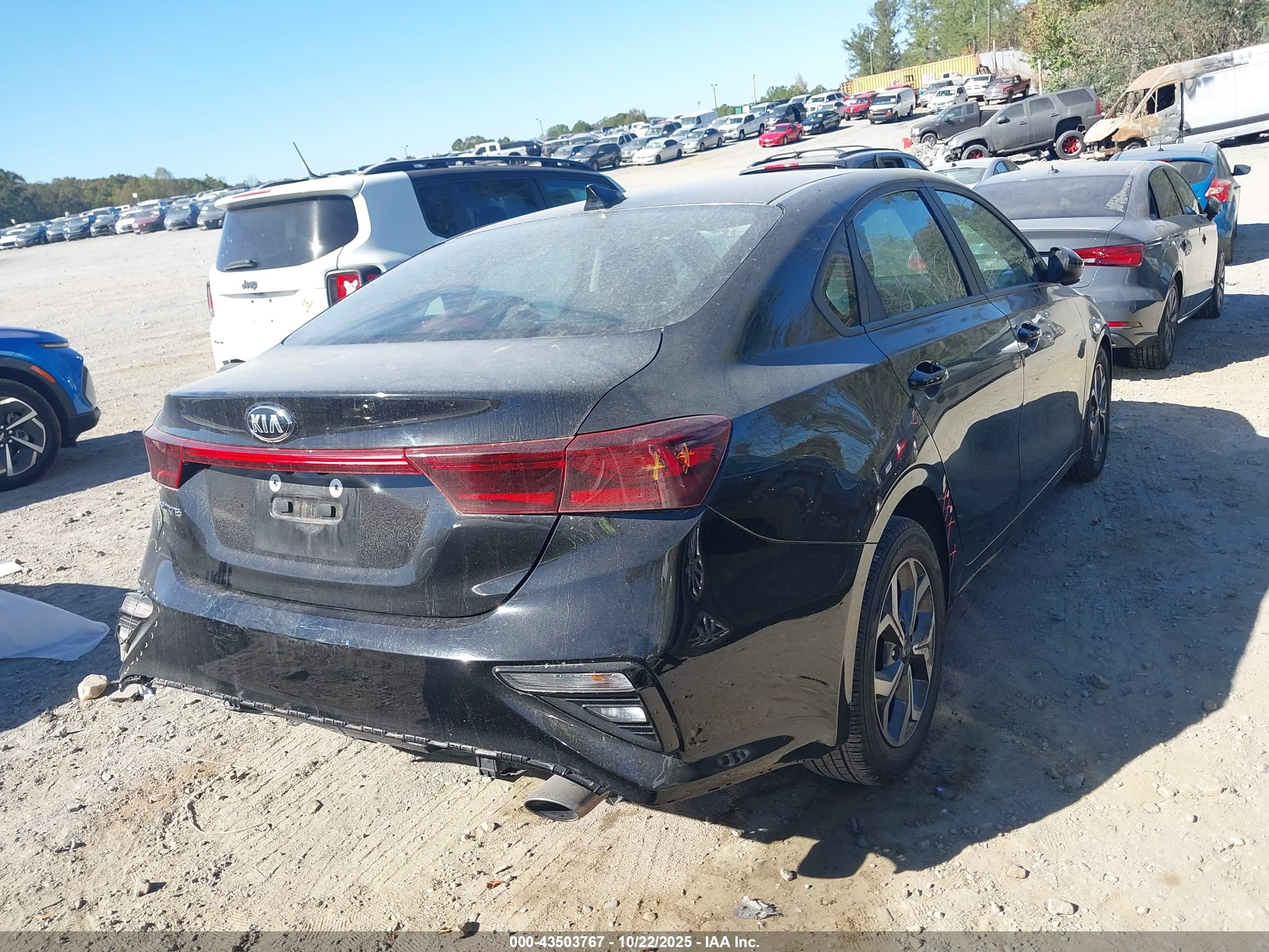 KIA FORTE image 4