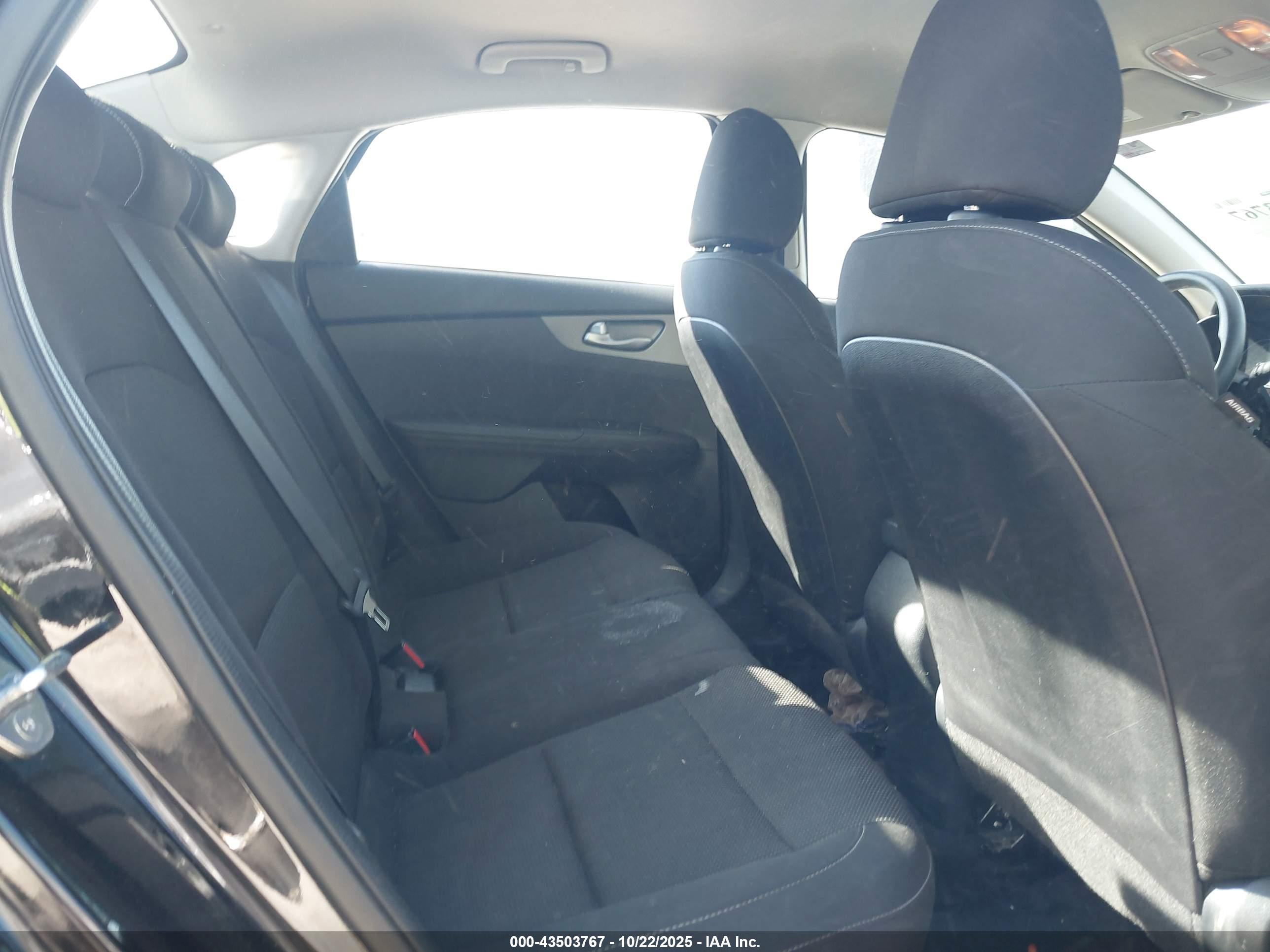 KIA FORTE image 8