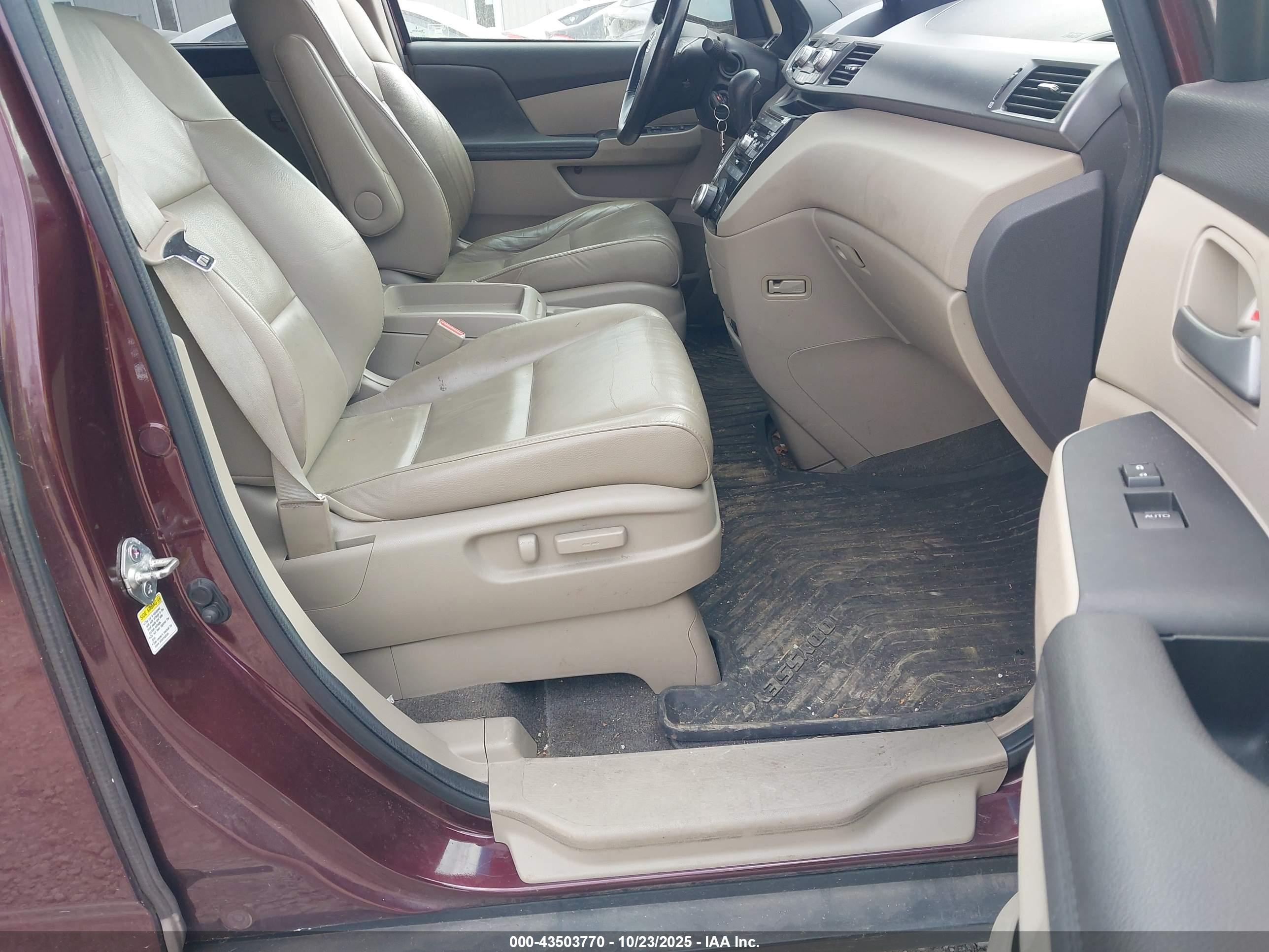 HONDA ODYSSEY image 5