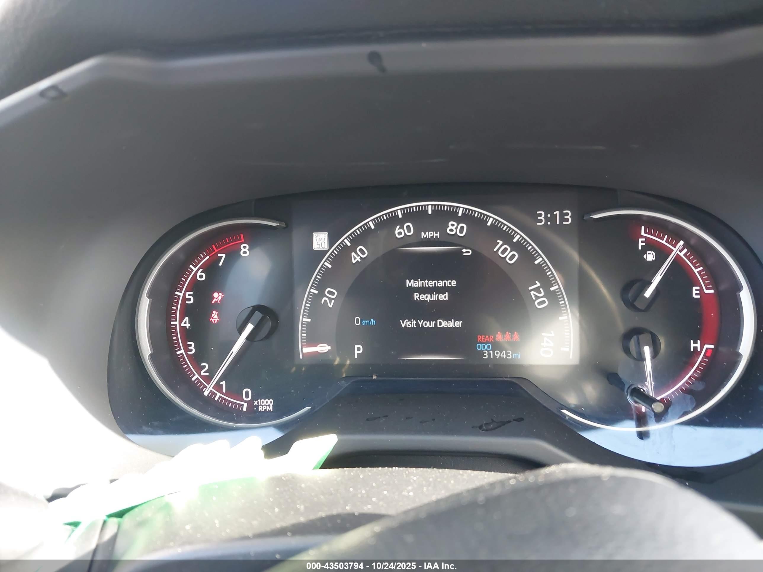 TOYOTA RAV4 image 7