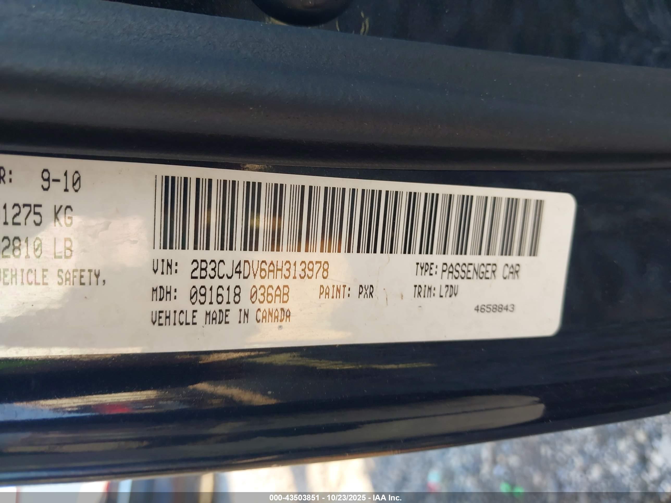 DODGE CHALLENGER image 9