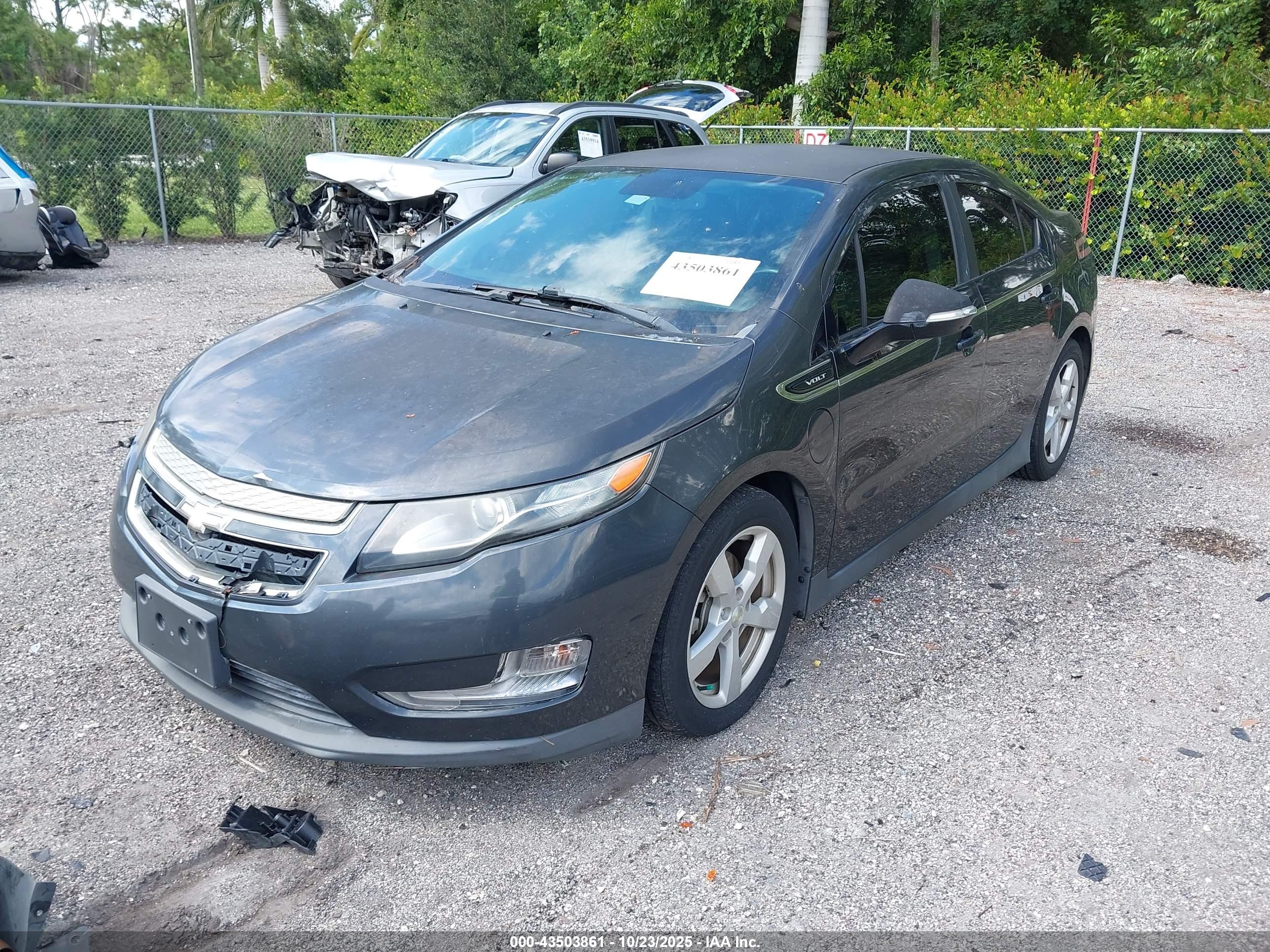 CHEVROLET VOLT image 2